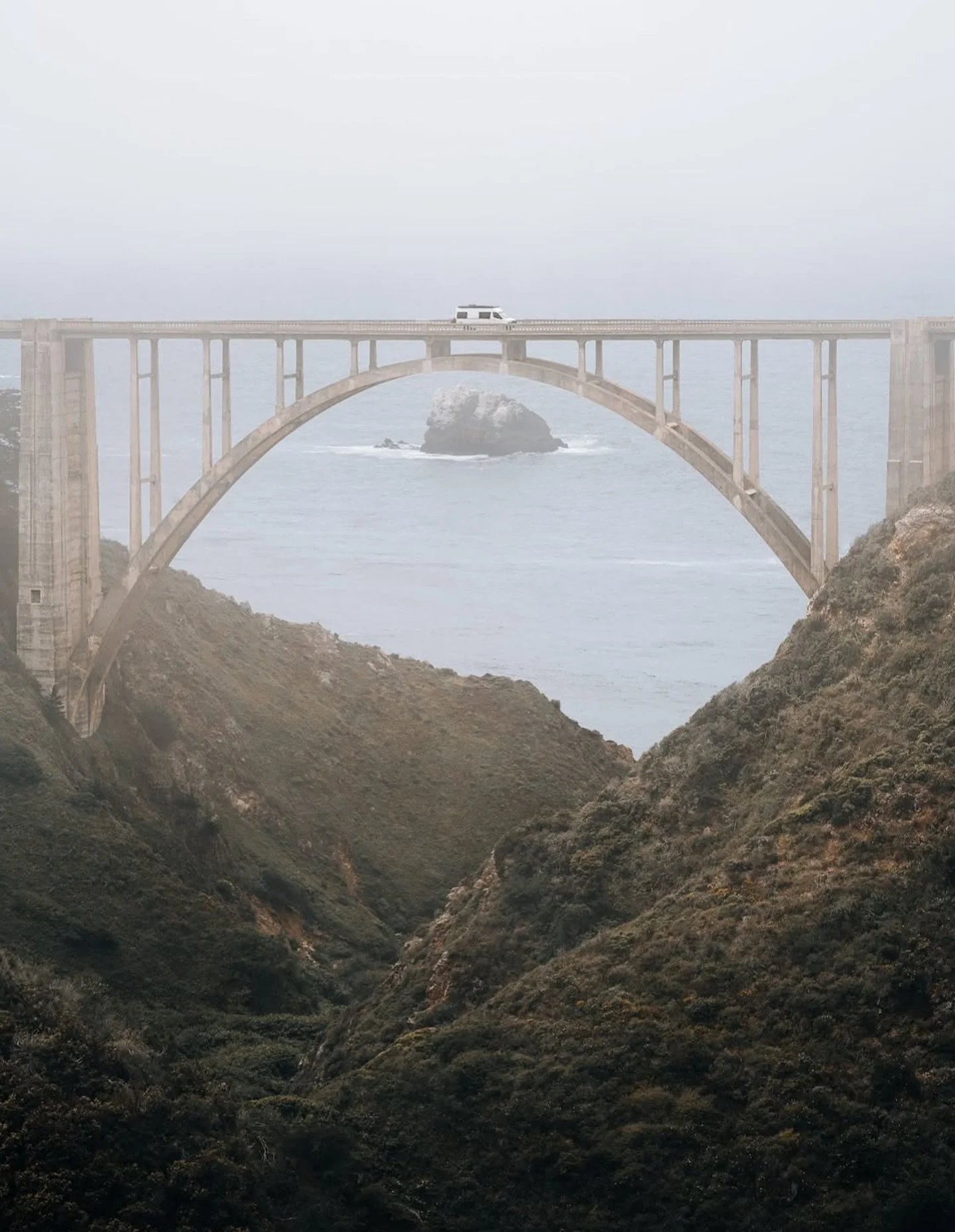 Big Sur, California 
📸: @matt.elder 
.
.
.
.
#bigsur #bigsurcalifornia #bigsurcali #bigsurca #california #goldenstate #highway1 #outdoors #travel #explore #centralcoast #bigsurcoast #bigsurphotographer #monterey #californiadreaming #ocean #bixbybrid