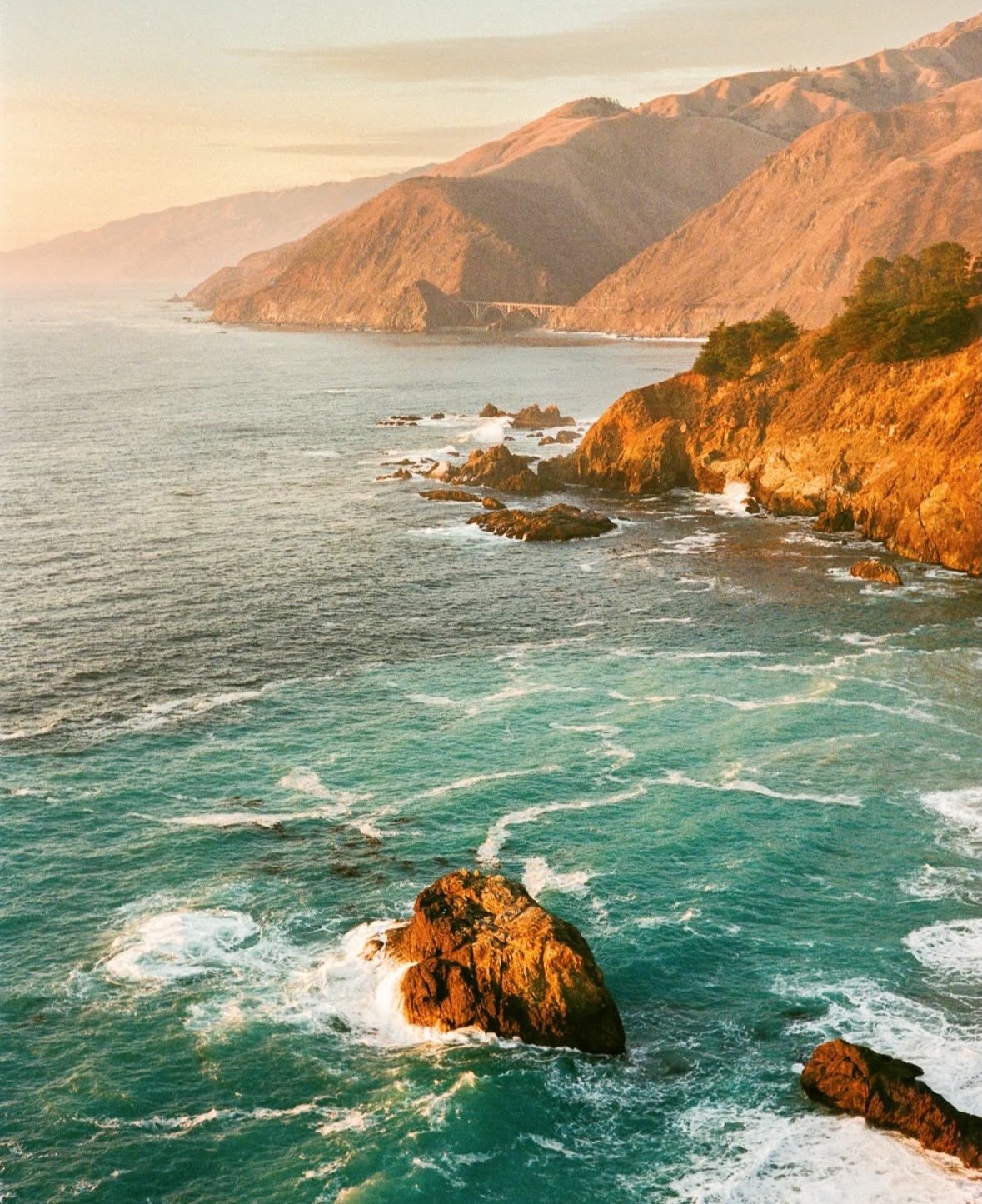 Big Sur, California

📸 @nathanielwise 

#bigsur #bigsurcalifornia #bigsurcali