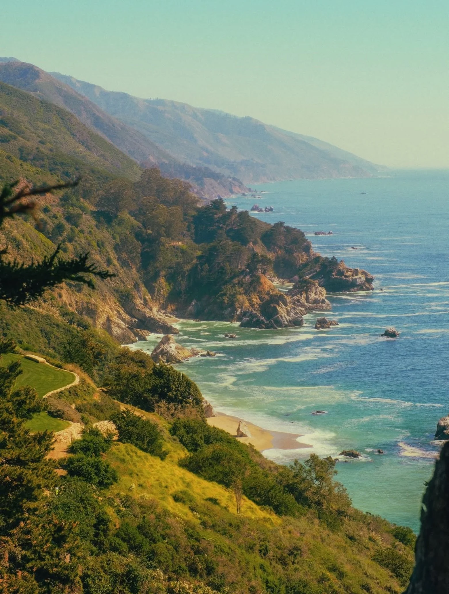 Big Sur, we love you. Forever and always. 🌊🌲

📸 @skaya.jpeg

#bigsur #bigsurcalifornia # bigsurcali