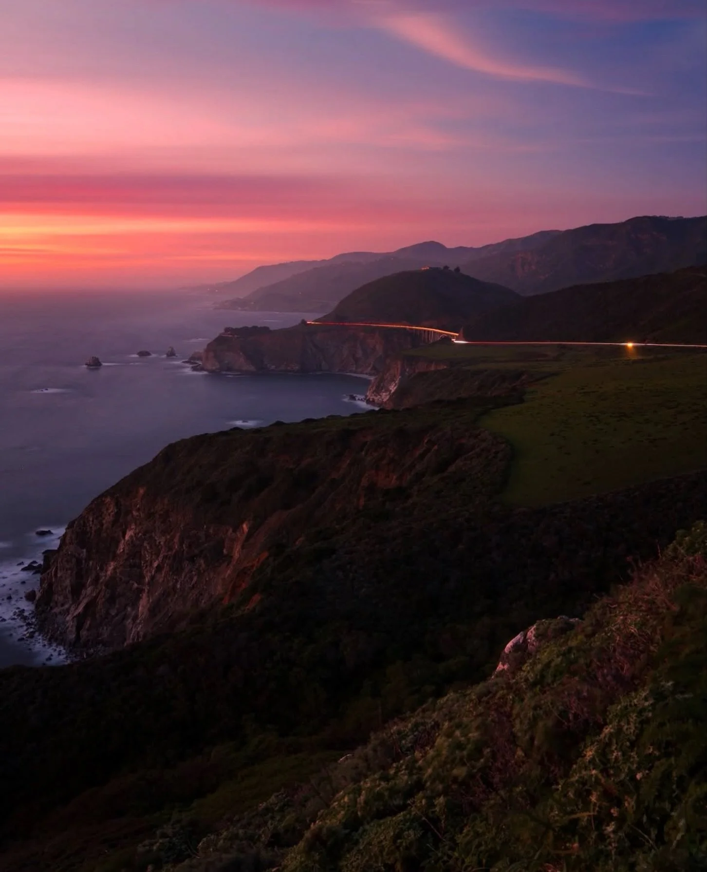 A quiet evening in Big Sur, after the sun slips away and the coast begins to glow pink. 🌊

Soft skies, calm water, and that peaceful kind of silence you only find here.

📸 @sanjaykarcaptures 

#bigsur #bigsurcalifornia #bigsurcali #bigsursunset