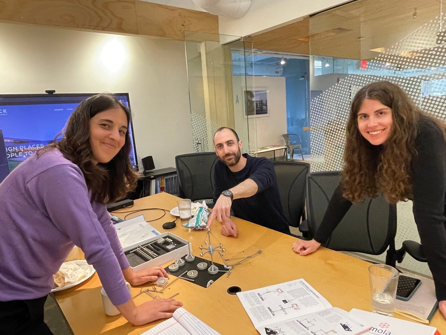 We just want to take a moment to thank Chander Shahdadpuri from @hiranigroup for the awesome lunch and learn session last week in our office! Our team got a fantastic refresher course in Structural Engineering and had a lot of fun playing with Mola M