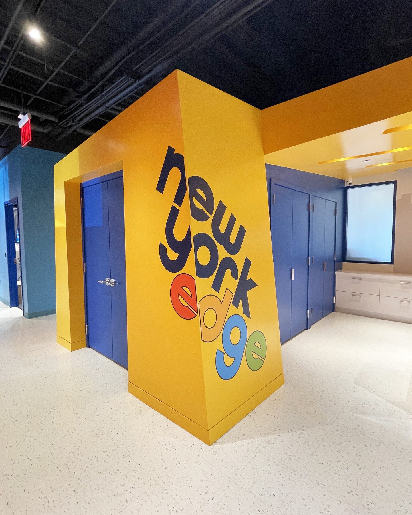 Nice to see the colorful wall graphics installed at the renovated New York Edge Headquarters in Queens! ⁠
⁠
@new_york_edge⁠

#headquarters #graphics #graphicdesign #interiordesign #nonprofit #designer #brandingdesign #color #logo #design #illustratio