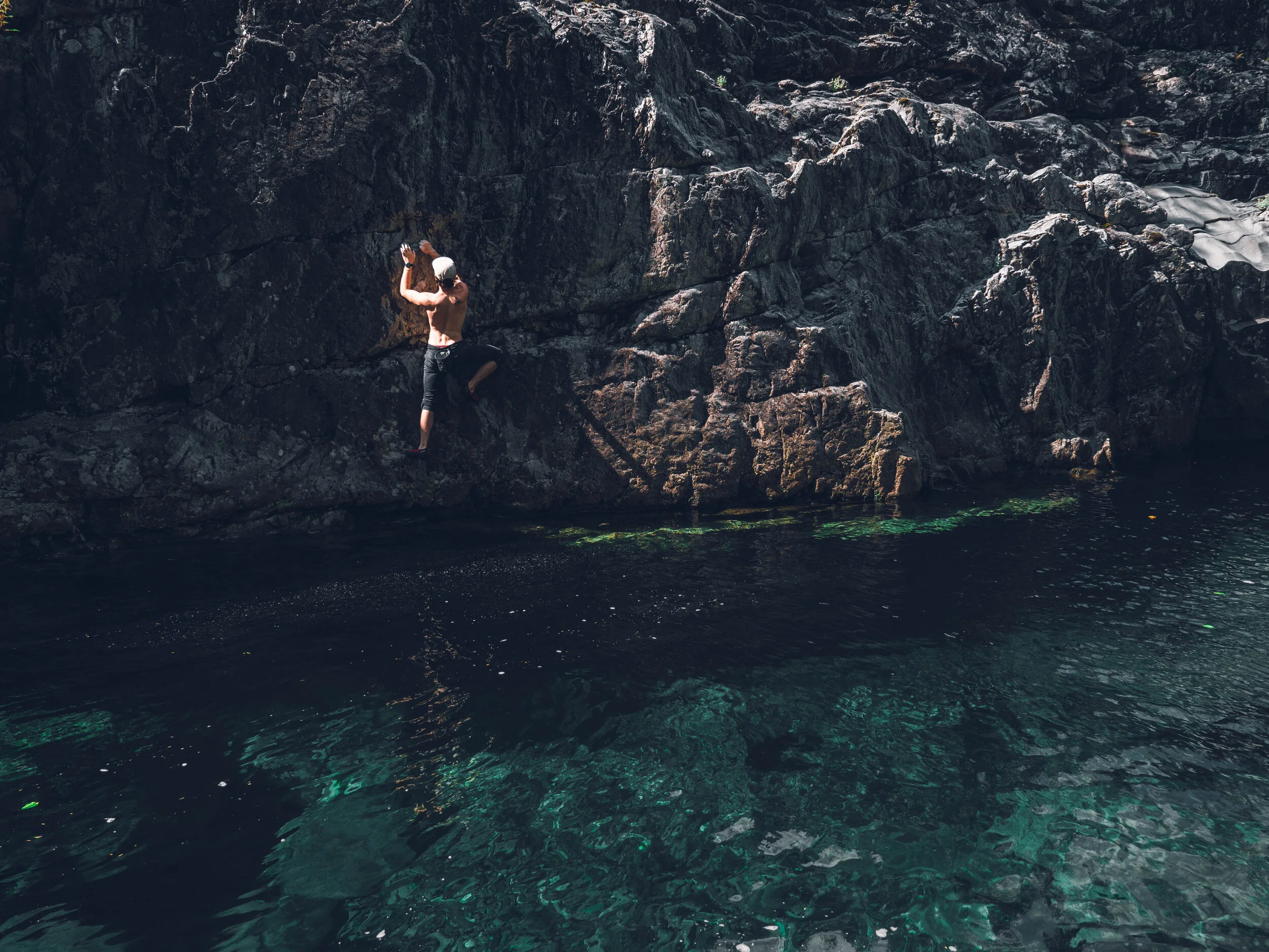 KeatonClimbNew2 (1 of 1).jpg