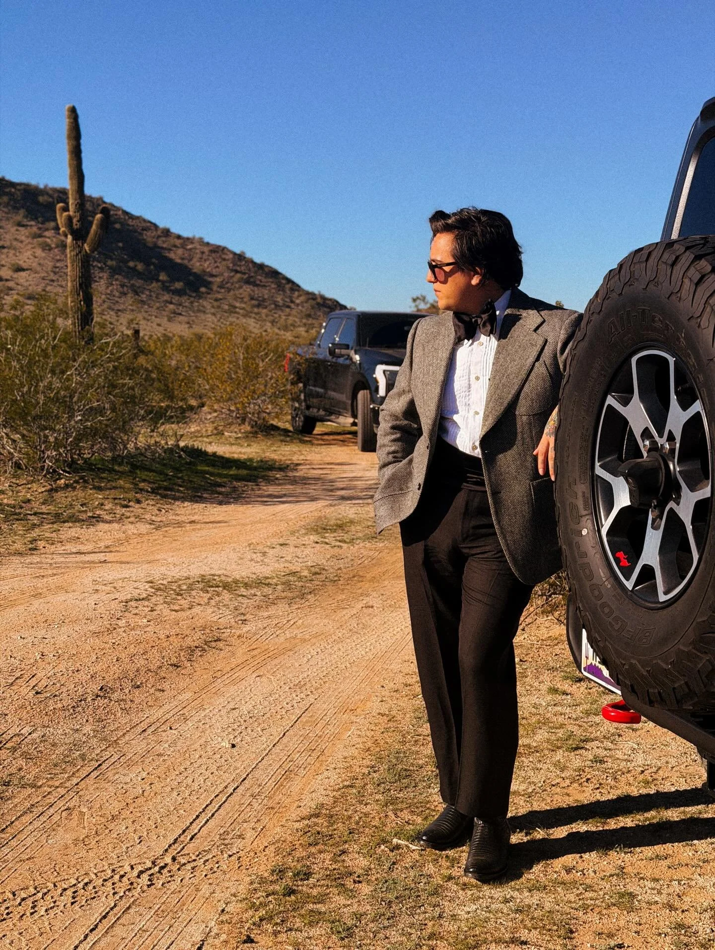 I went to a wedding in Arizona with my BEAUTIFUL wife (not pictured) but she took these photos of me. All MKG (even the bow tie and cummerbund) so schedule your fittings today so you too can look as handsome as me (results not guaranteed). 

#bespoke