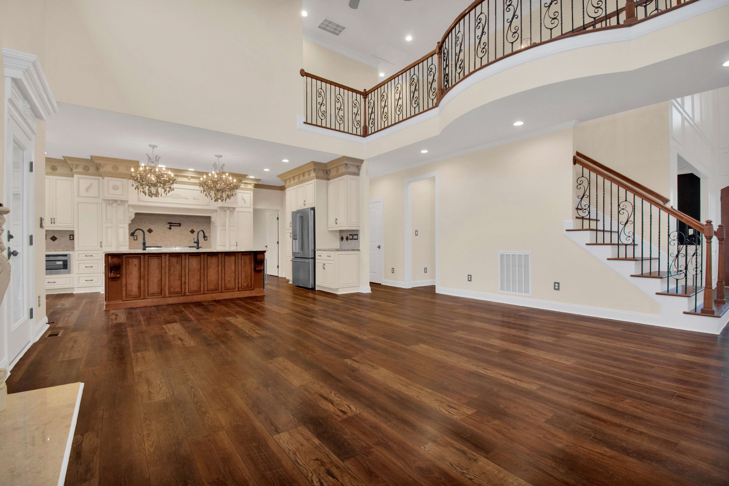 409 Selznick Pl (7 of 44).jpg