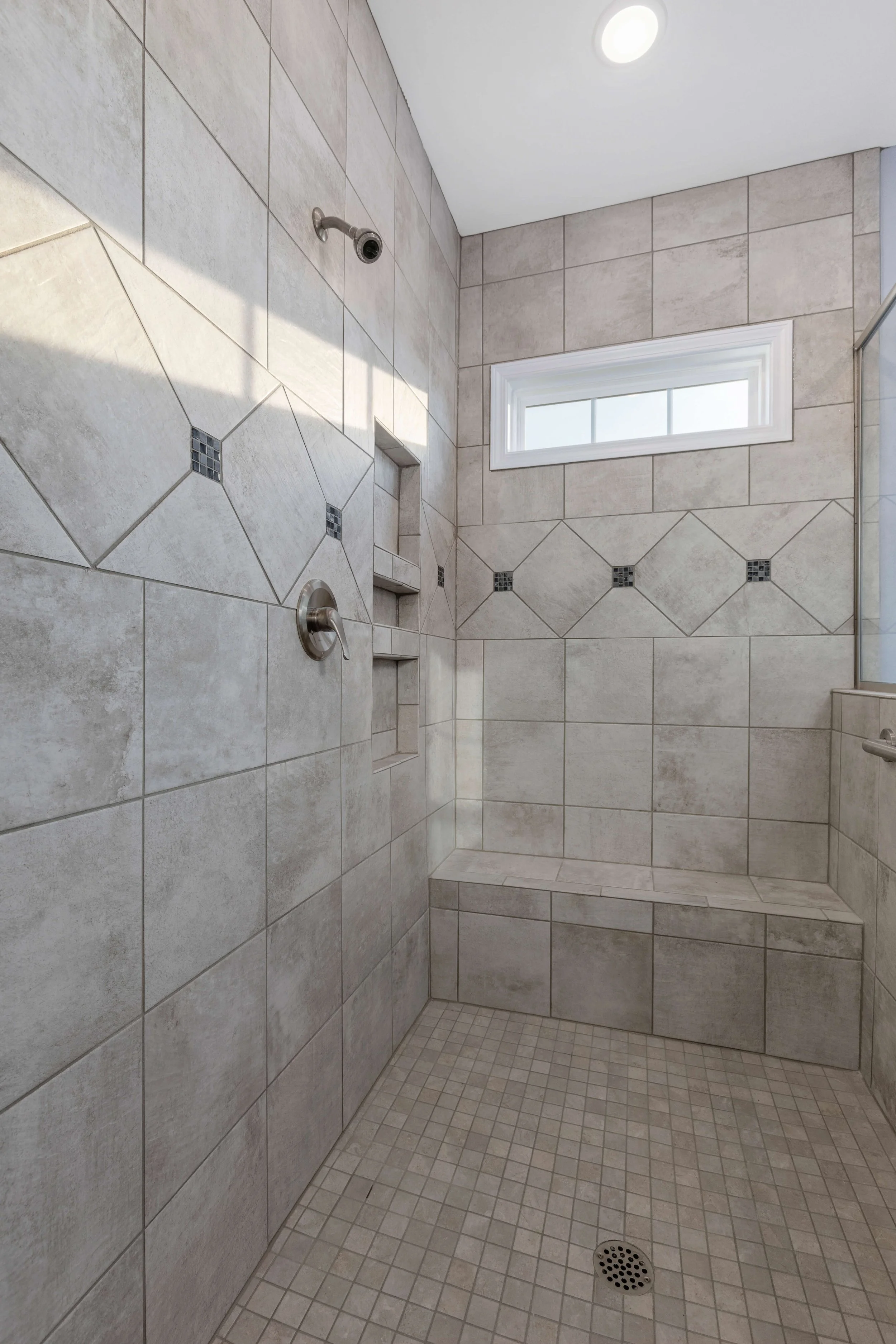 Lot 4 Cliff Point (32 of 45).jpg