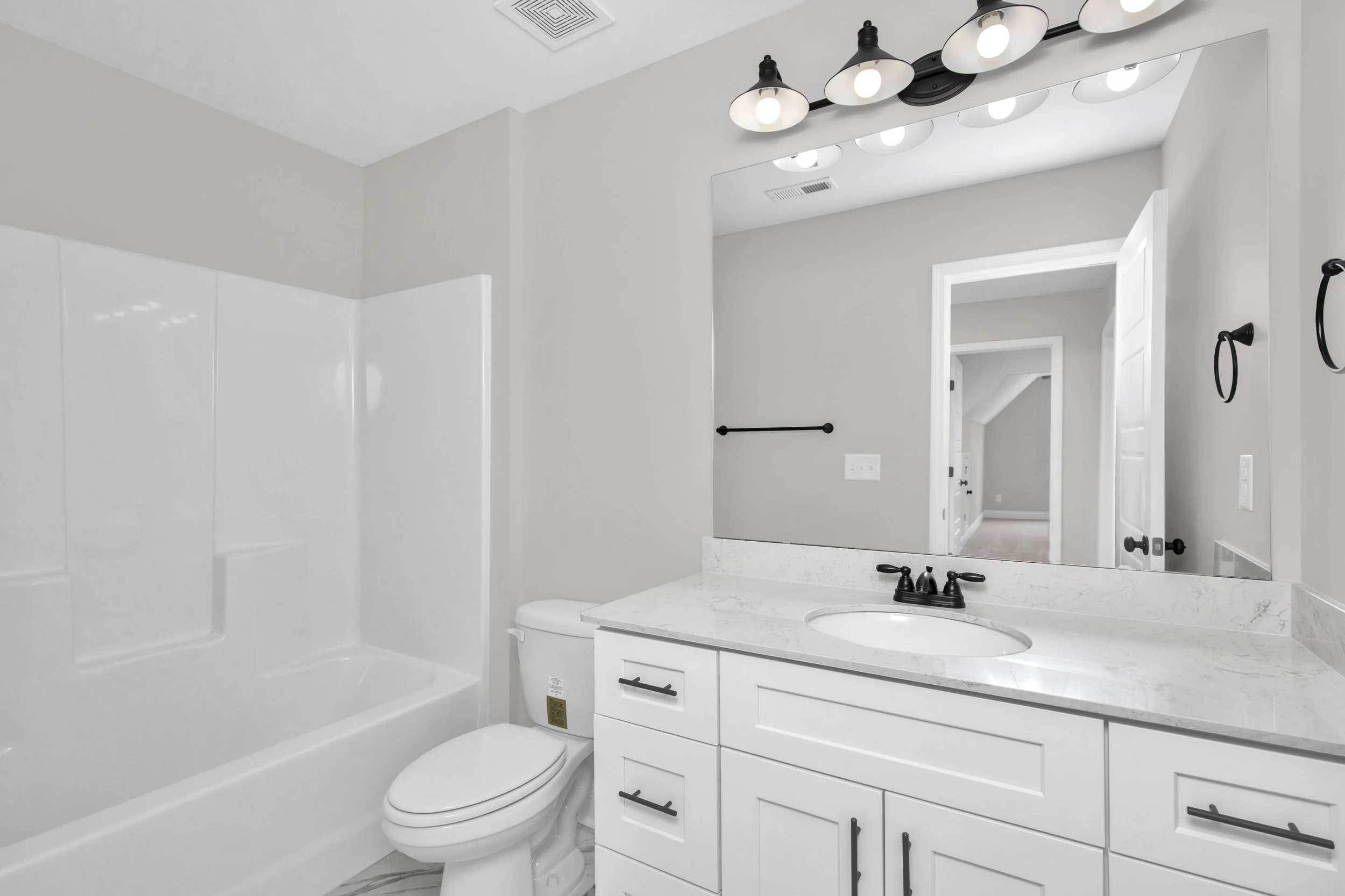 273 Kodiak cir  (37 of 44).jpg