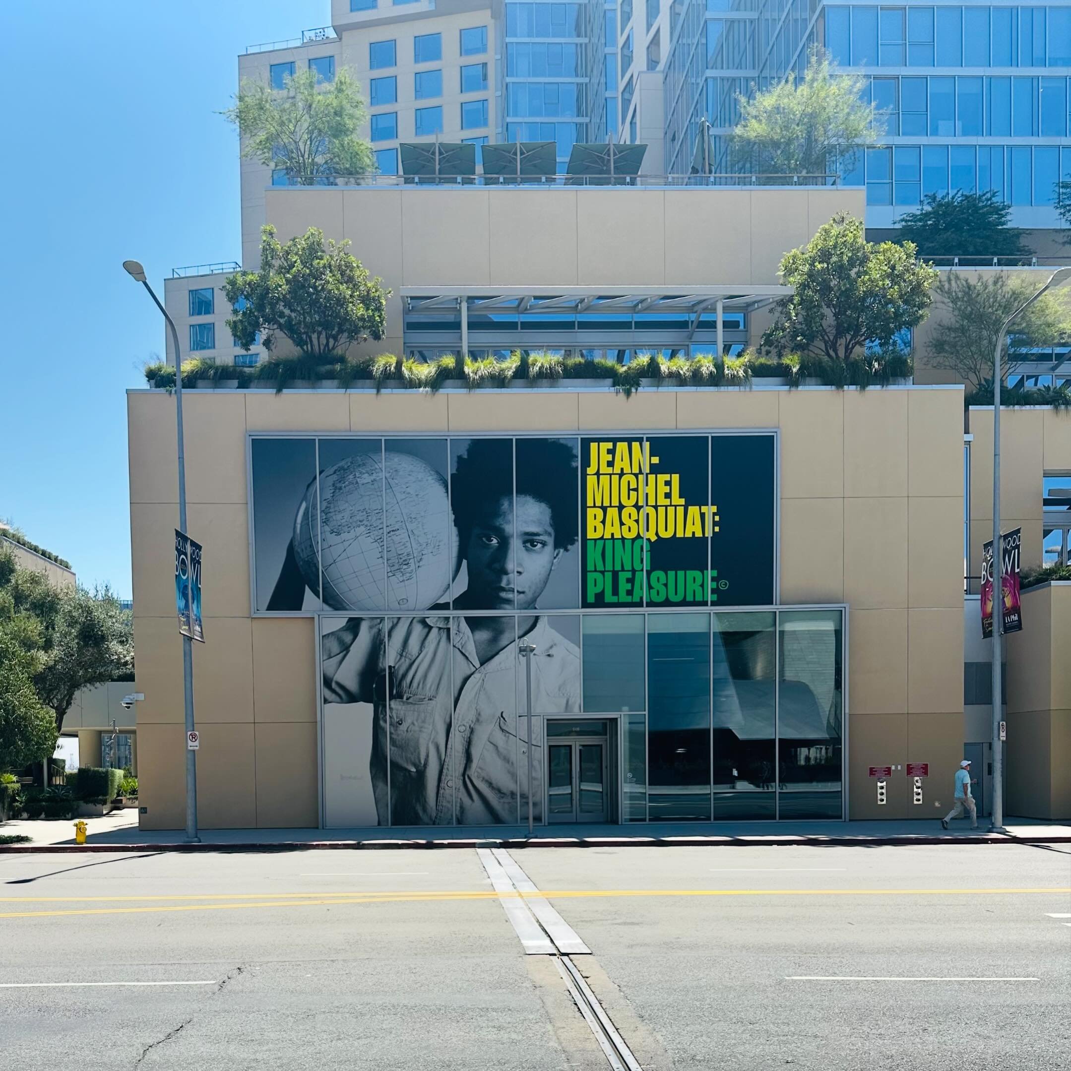 Downtown Los Angeles
-
#art #artist #hubertnealjr #painting #painter #fineart #contemporaryart #figurativeart #minimalism #figurativeminimalism #losangeles #LA #california #santamonica #Basquiat #kingPleasure #downtown #photojournalism #photography
