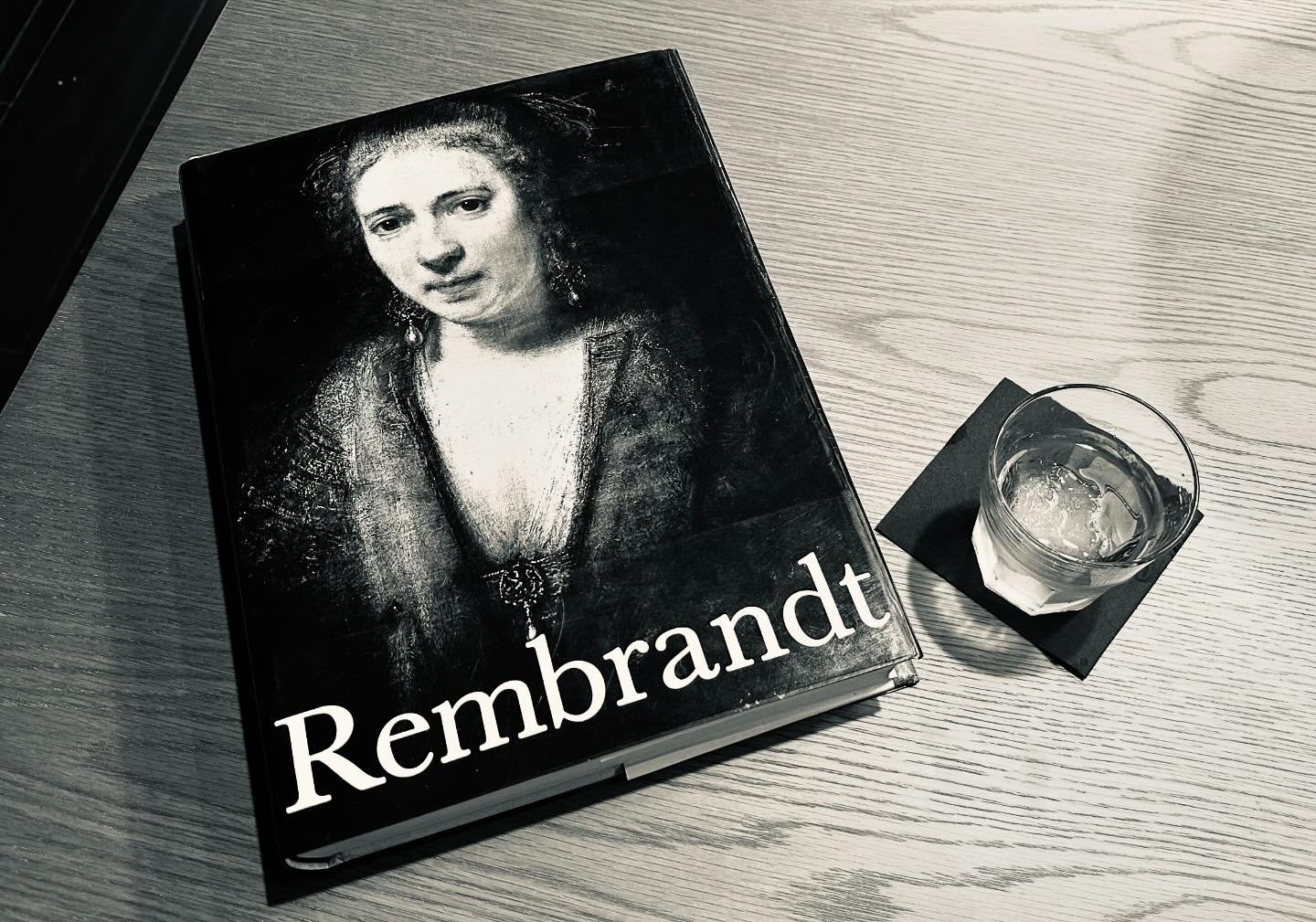 Studying
-
#art #artist #hubertnealjr #painting #painter #fineart #contemporaryart #figurativeart #minimalism #figurativeminimalism #losangeles #LA #california #santamonica #books #arthistory #rembrandt #blackandwhitephotography #blackandwhite