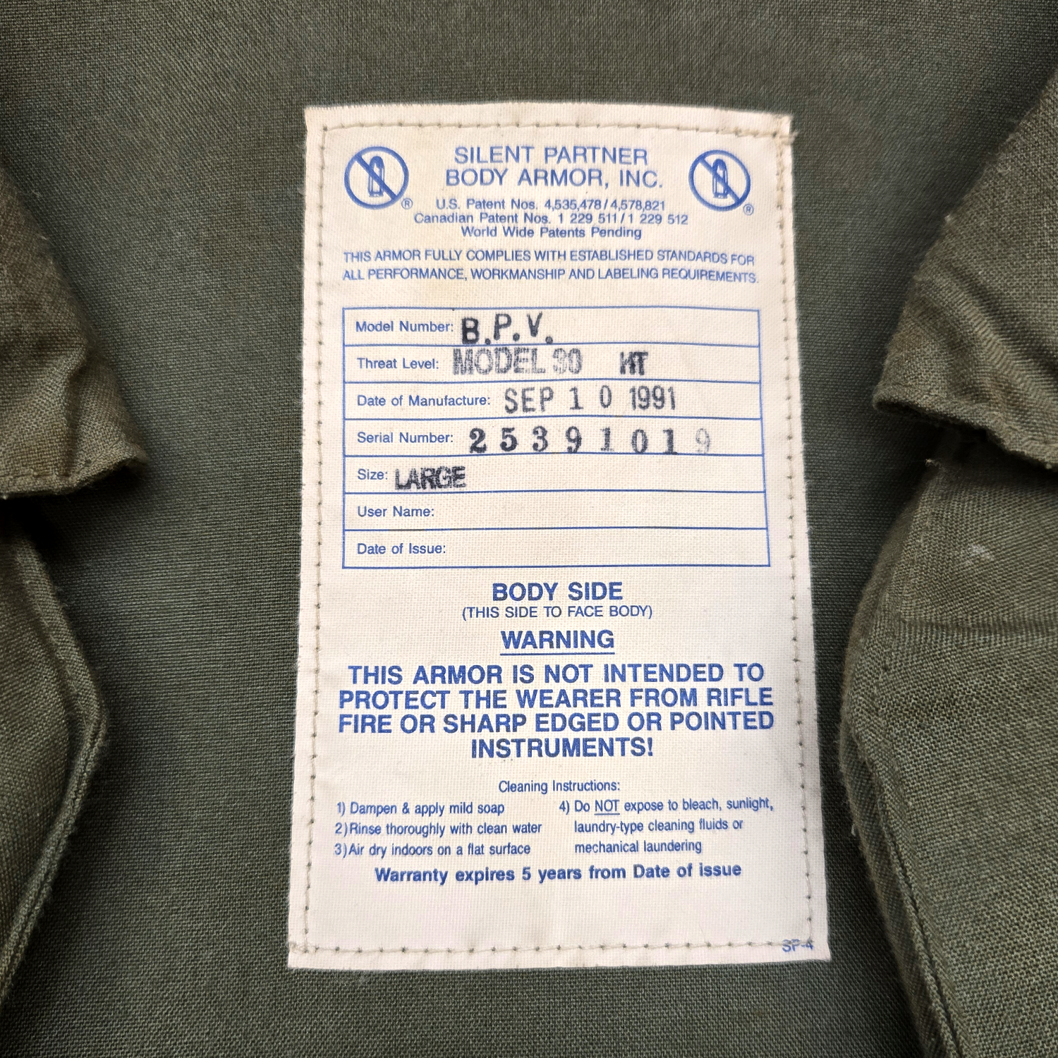 CanadianKevlarVest3.png
