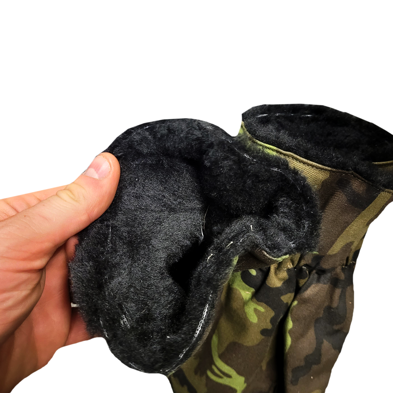 Vz95 Mittens2.png