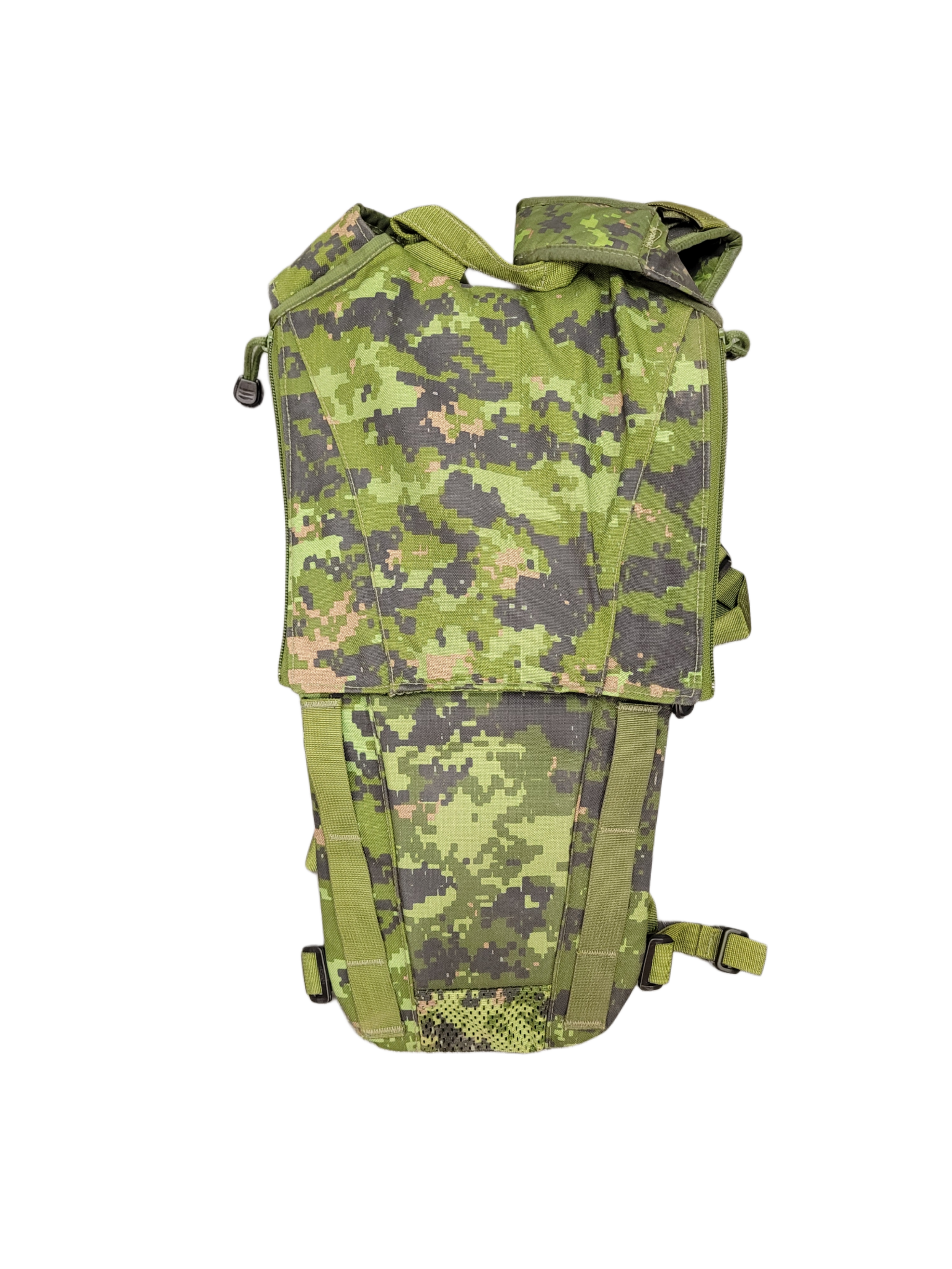 Canadian Forces CADPAT 3L Camelbak Carrier