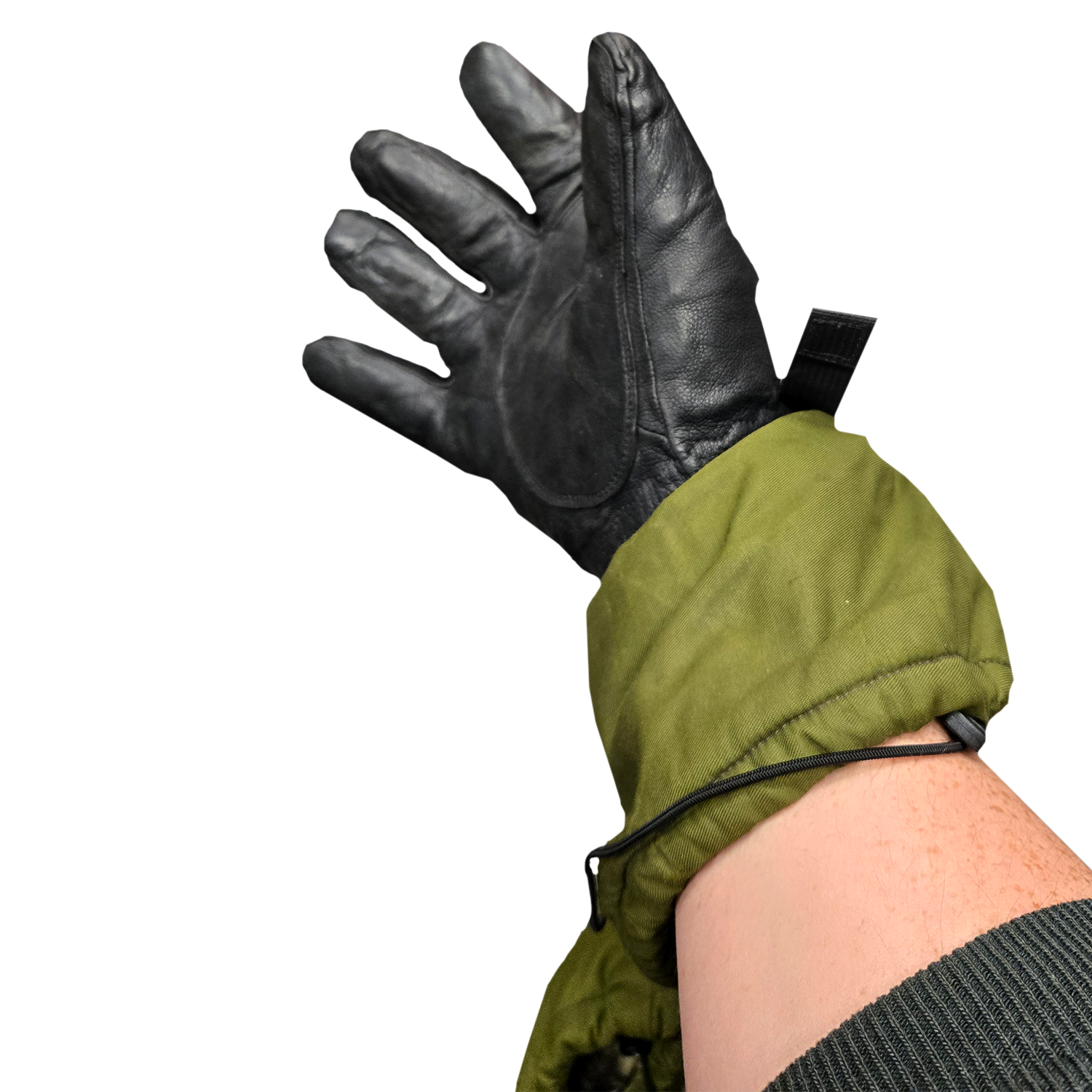 CAFGloves1.png