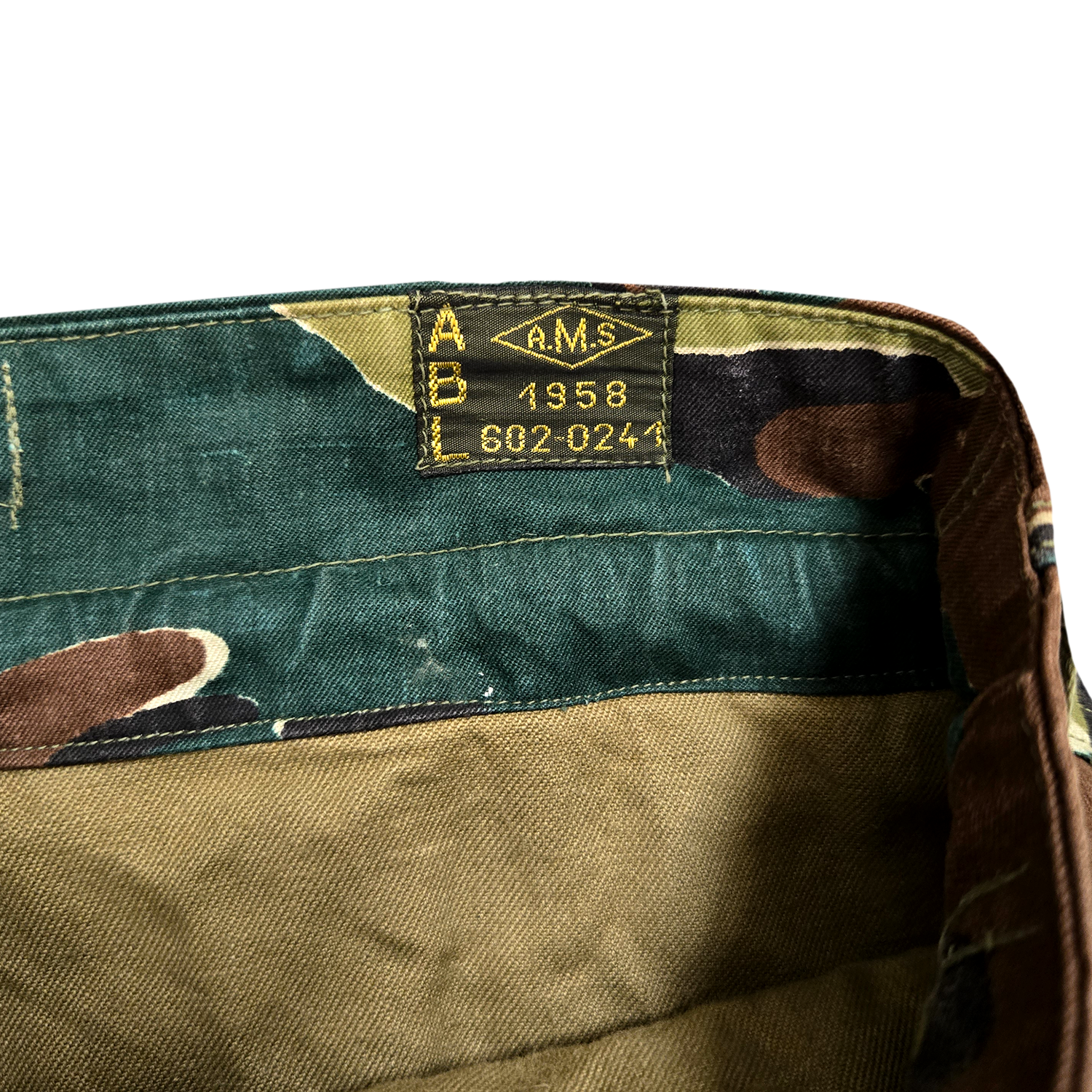 Jigsaw1stpatternpants2.png