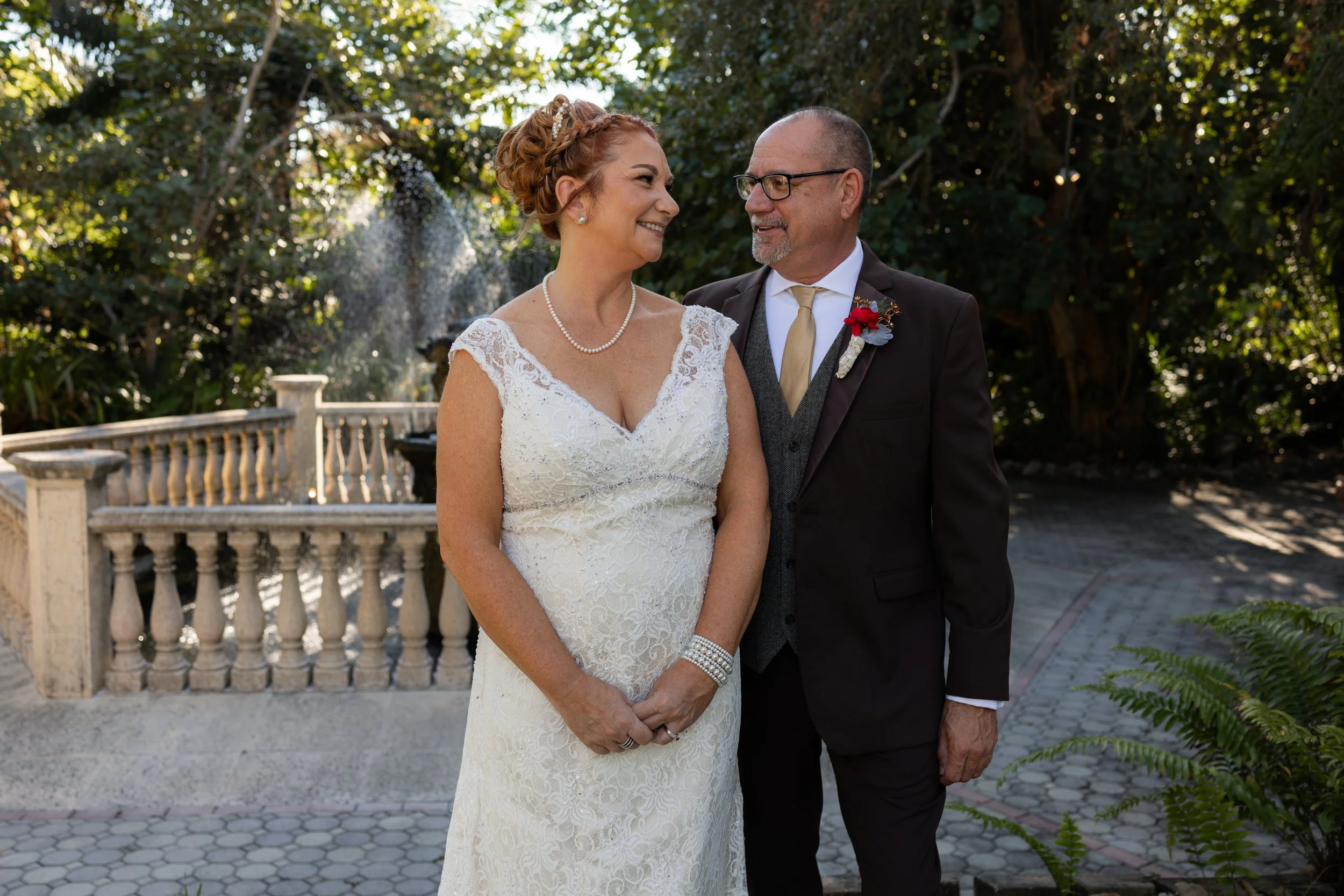 12 20 25 Lause Wedding-82.jpg