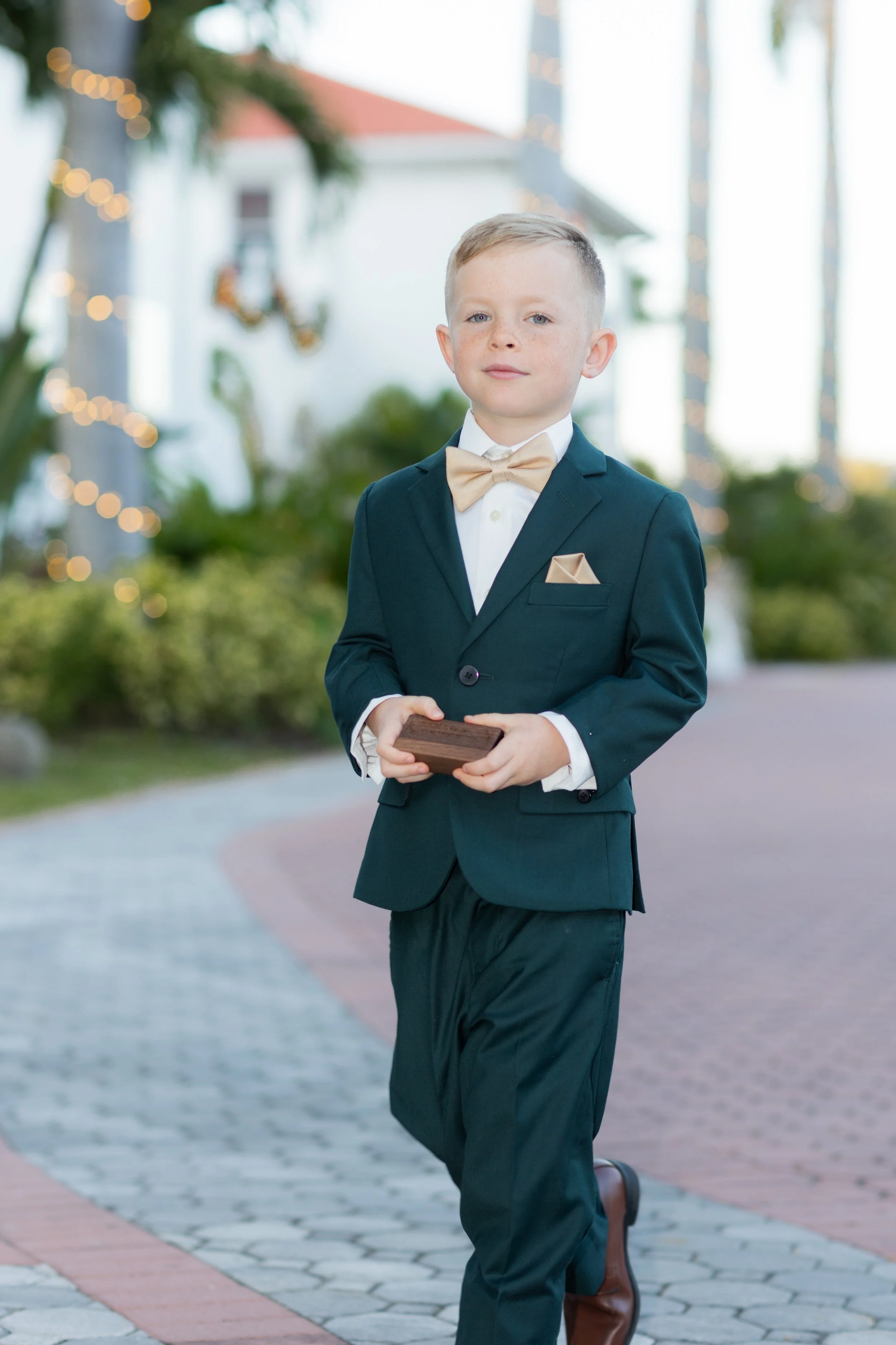 12 20 25 Lause Wedding-333.jpg
