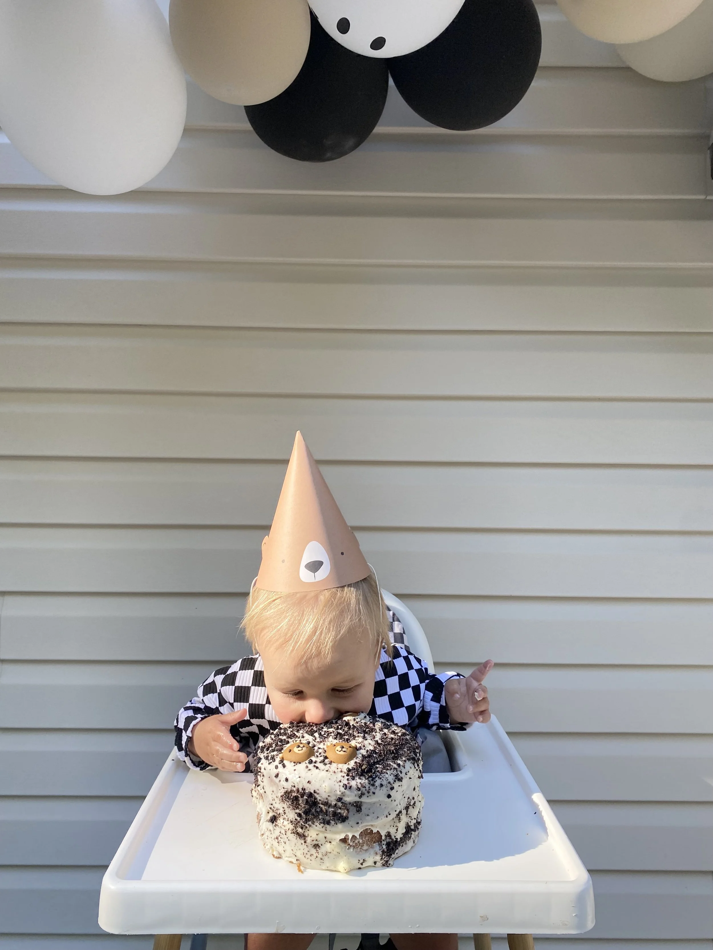 First Birthday Party on A Budget Tips Karing For Postpartum First Birthday Party on A Budget Tips Karing For Postpartum