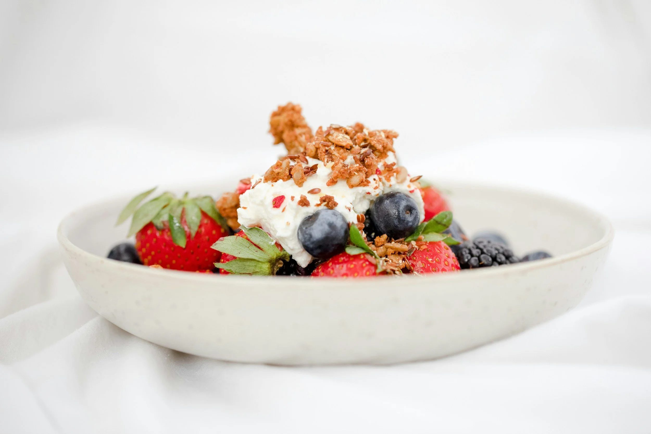 Cottage cheese + Berries + Nuts
