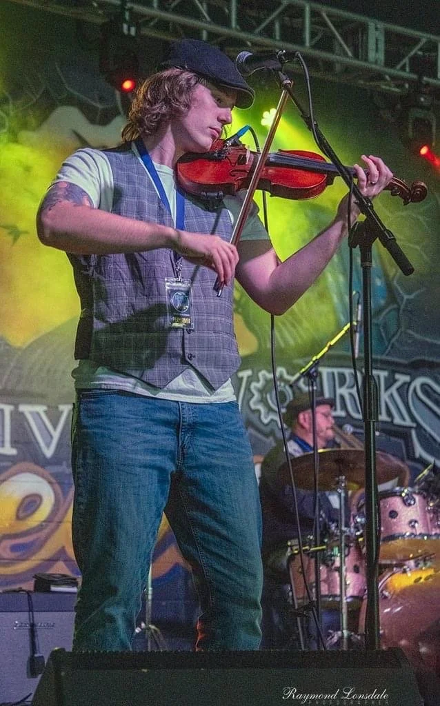 Photo Credit: Raymond Lonsdale