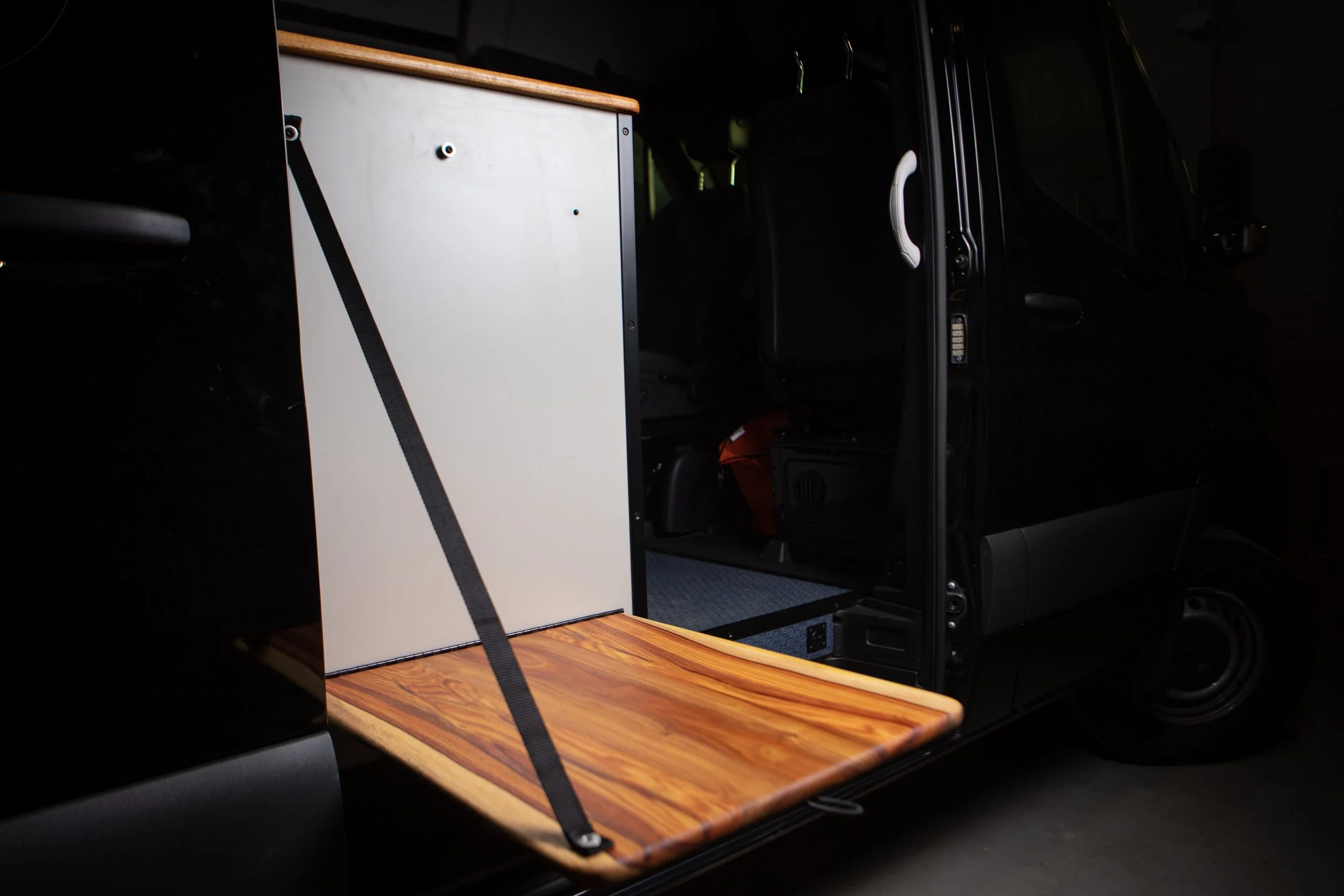 06-flip-down-table-at-sprinter-slider-door.jpg