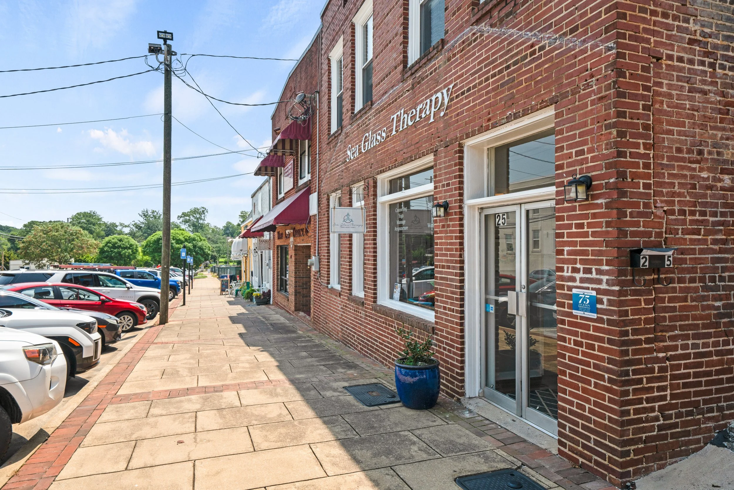 25 East Broad_office_DSC06300.jpg