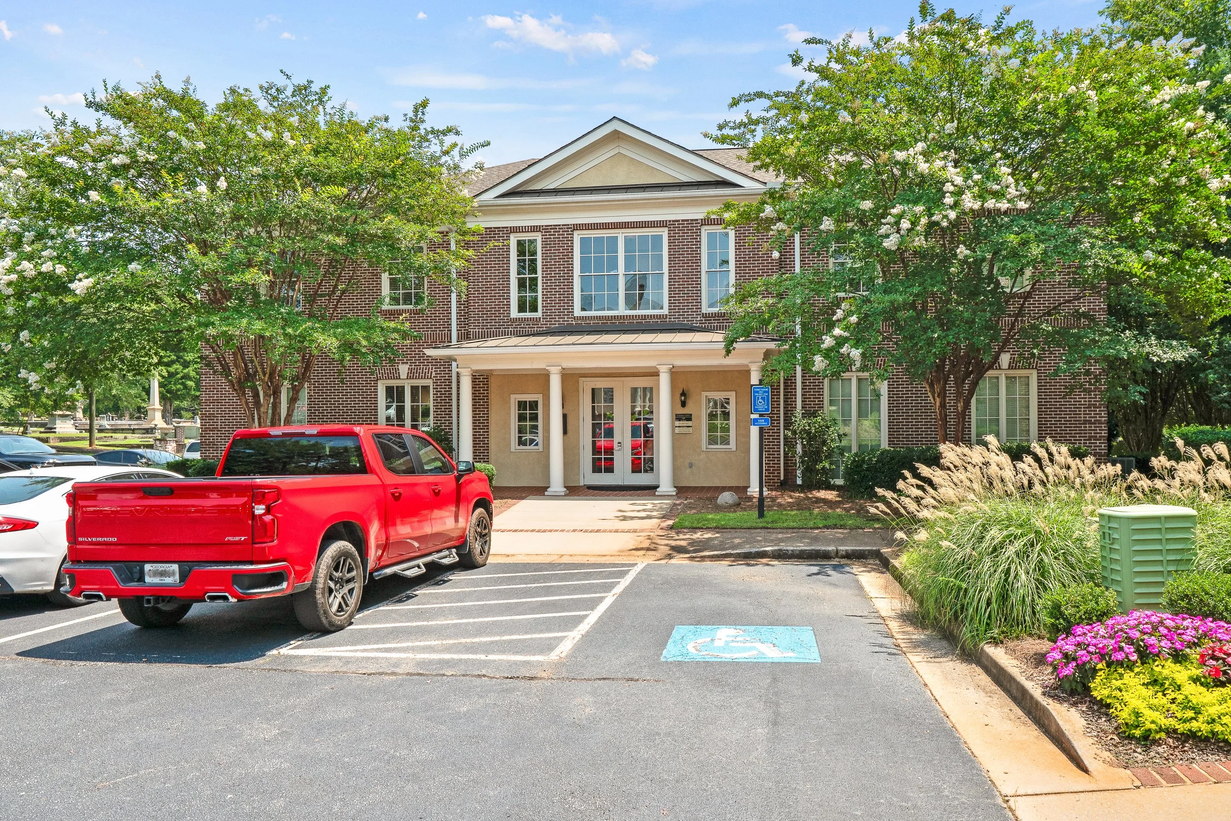 75 Jackson Street Building 300_Office_DSC06353.jpg