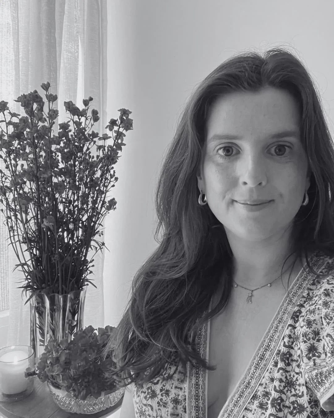 Kim Patterson naturopath Cranbourne South smiling in her consultation room