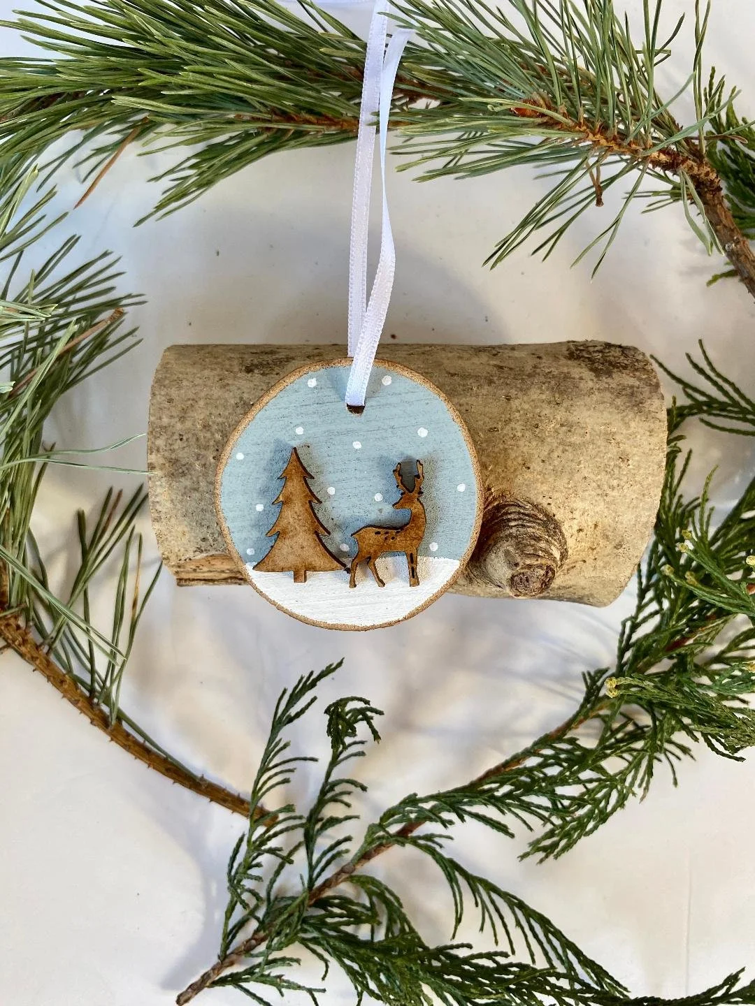 reindeer wooden discs.jfif