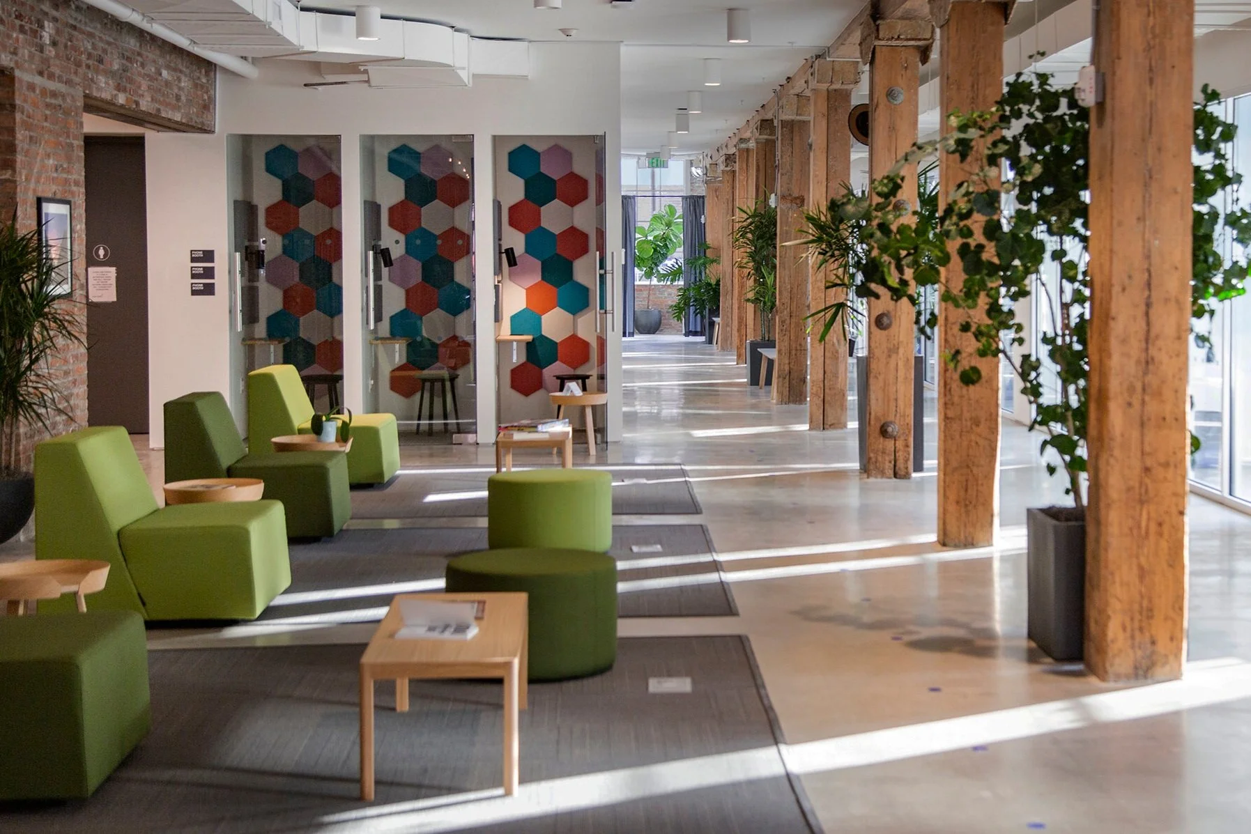 3rd SpaceYour collaboration space in the heart of Newark. Offerings include Coworking, Private and Flexible Offices, Dedicated Desks, Collaboration Areas, Meeting Rooms, Virtual Offices and Private Parking.