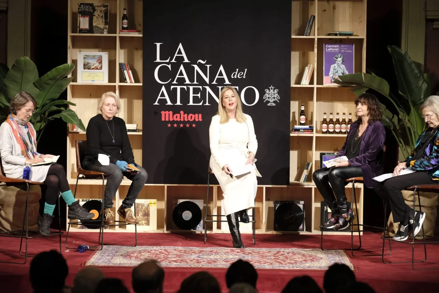 Mahou se compromete con la revitalización del Ateneo de Madrid