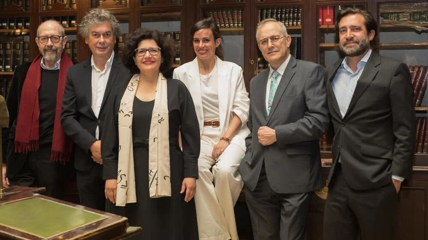 Un “clamor por el cambio” renueva el Ateneo de Madrid tras décadas de crisis
