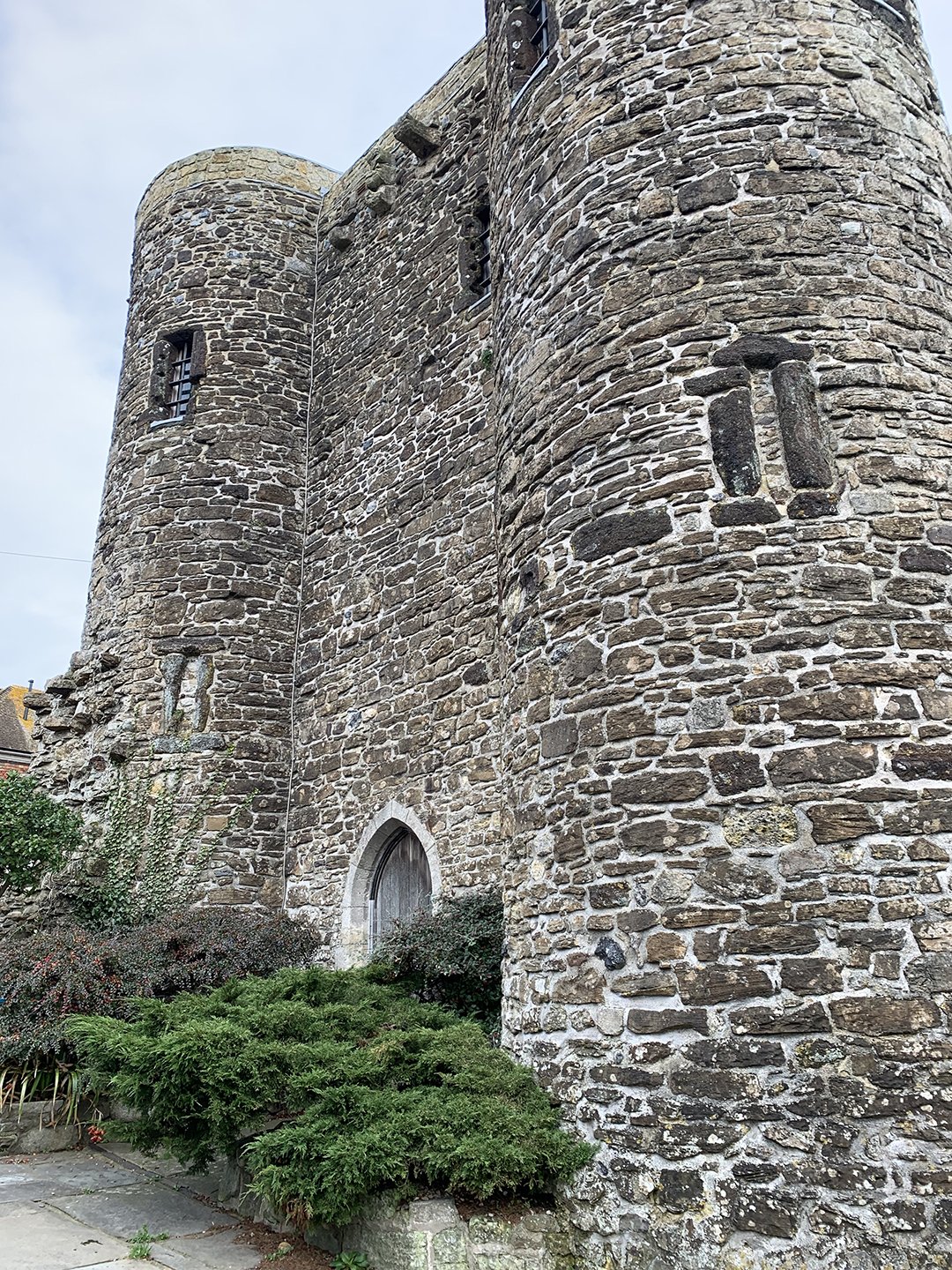 Sherrie-Leigh-Jones-Pocked-Guide-Rye-East-Sussex-Castle.jpg