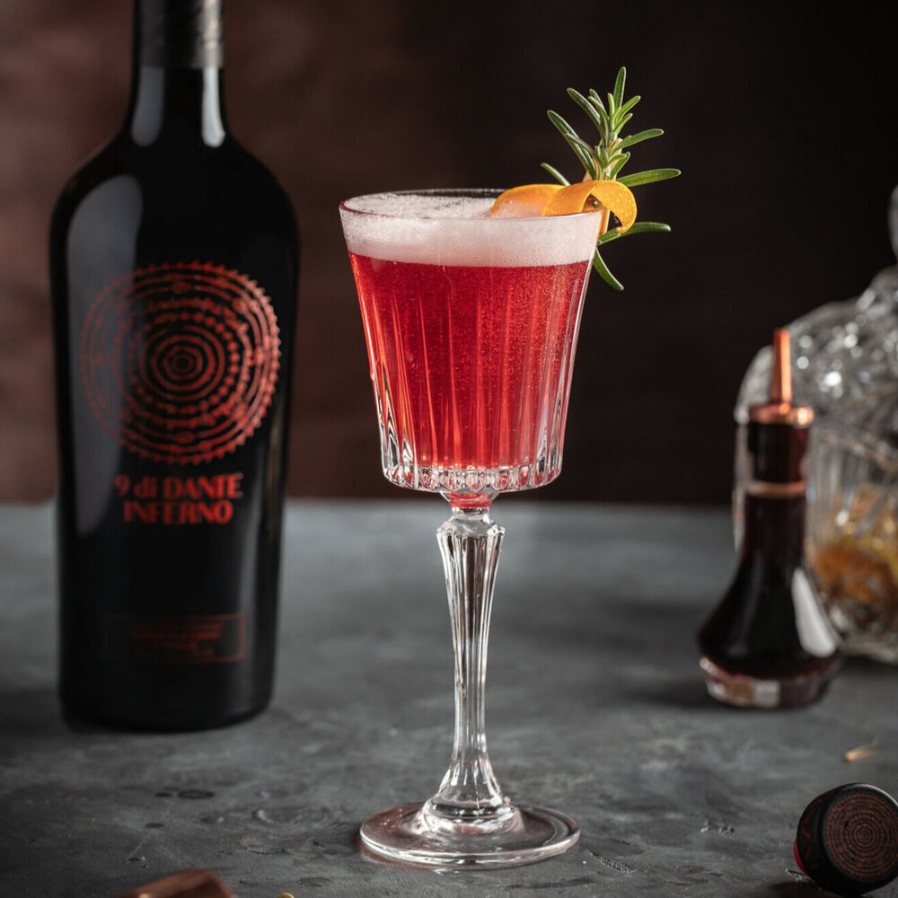 Guía Cócteles con Vermut | Vermut Rojo | 9diDANTE Guía Cócteles con Vermut | Vermut Rojo | 9diDANTE