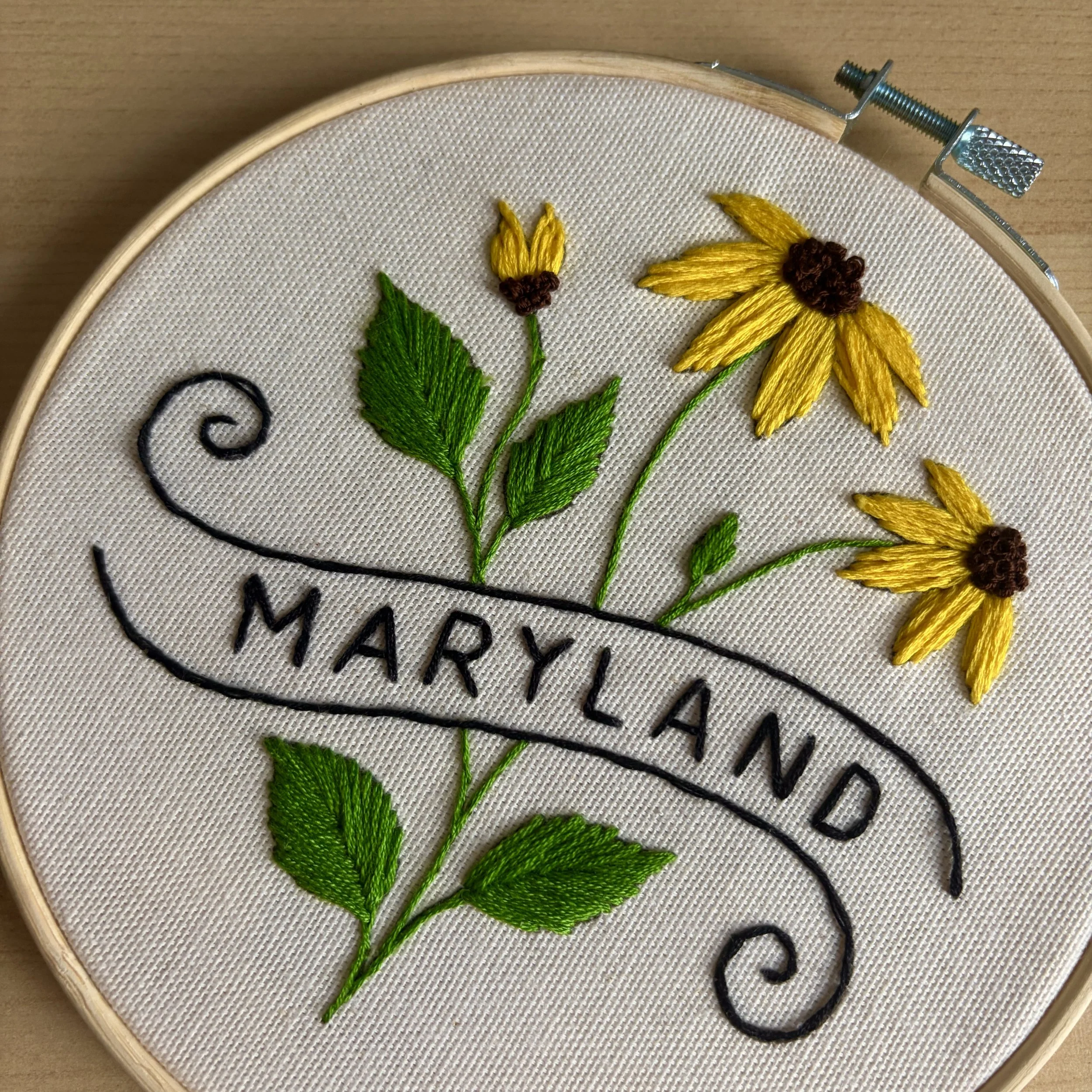 10/3 State Flower Embroidery WS (Maryland)
