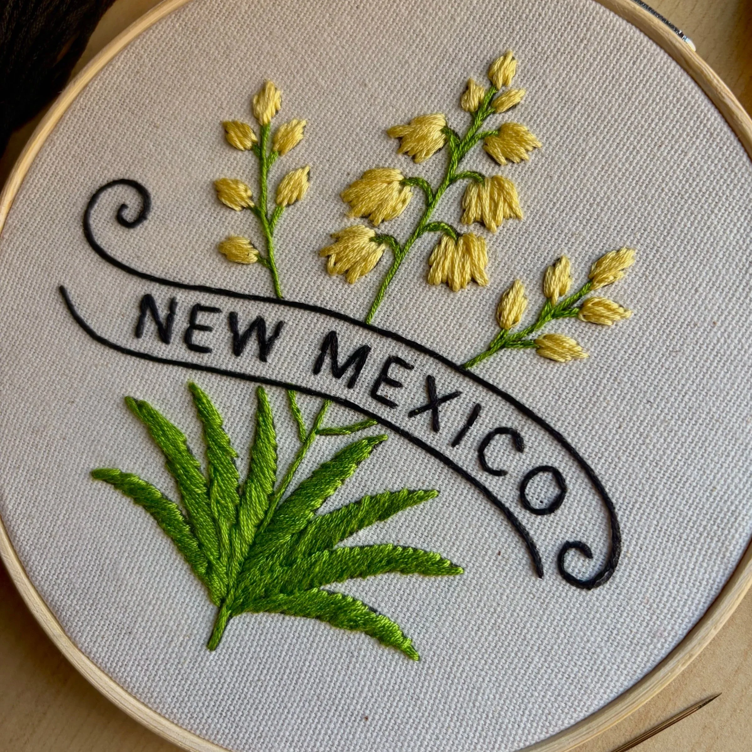 8/30 State Flower Embroidery WS (New Mexico)