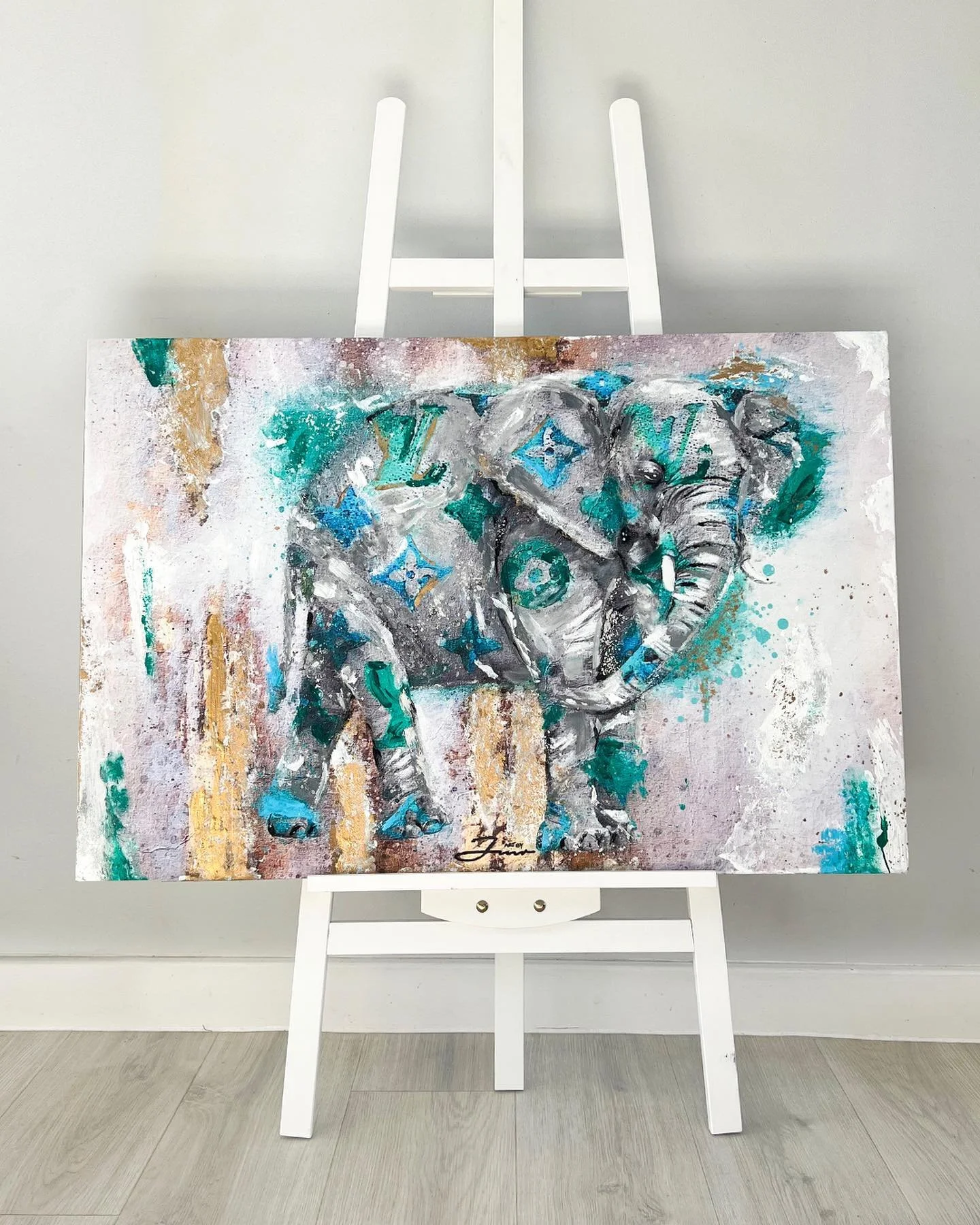 Latest piece from my Designer Animal Collection 🐘🎨  A nice addition to clients new home, Size - 90x60cm 🖼 
For more artwork go follow my art page&nbsp;@art.byjmr 👈