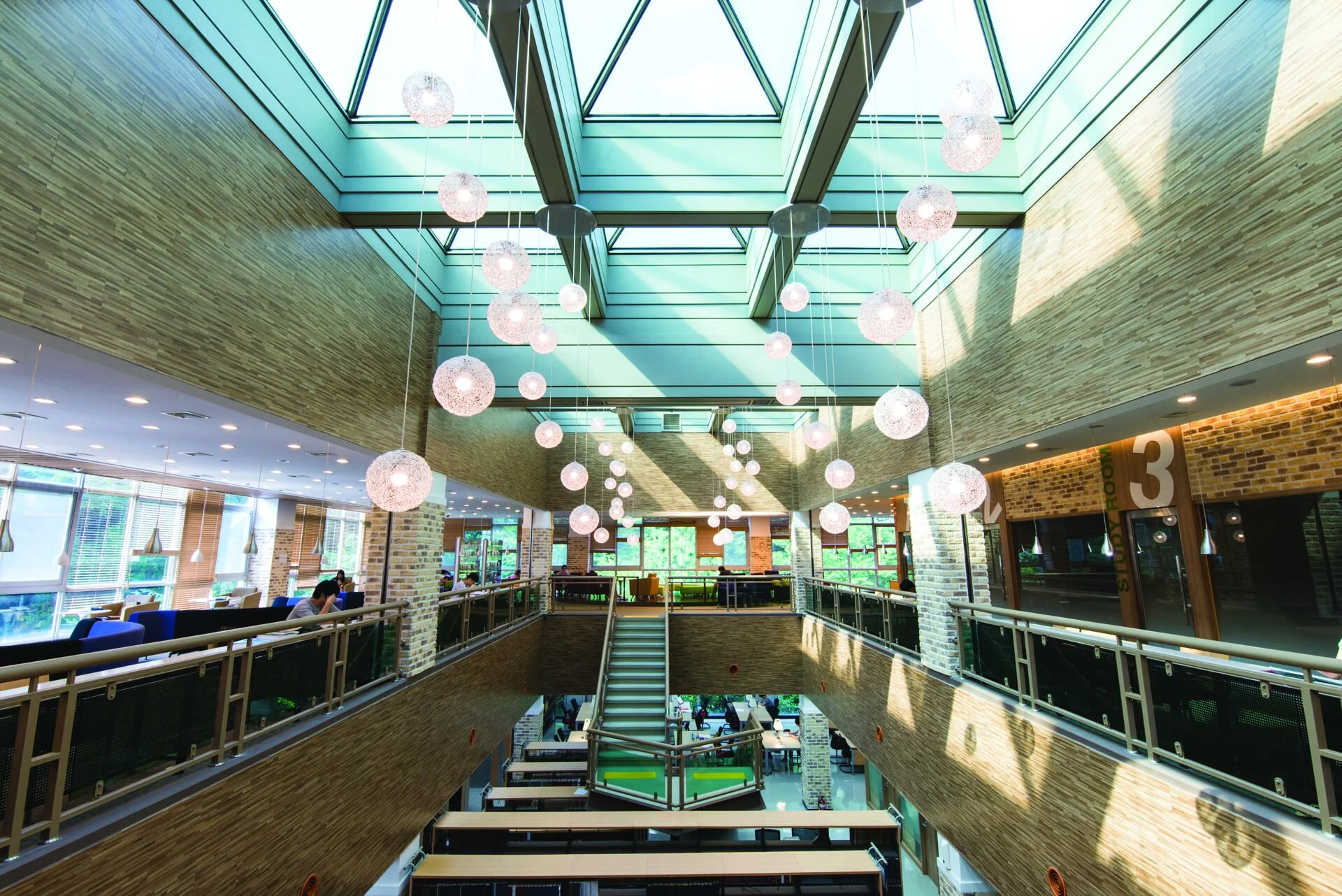 수료 동문 — 서강대 경제대학원 글로벌최고위과정