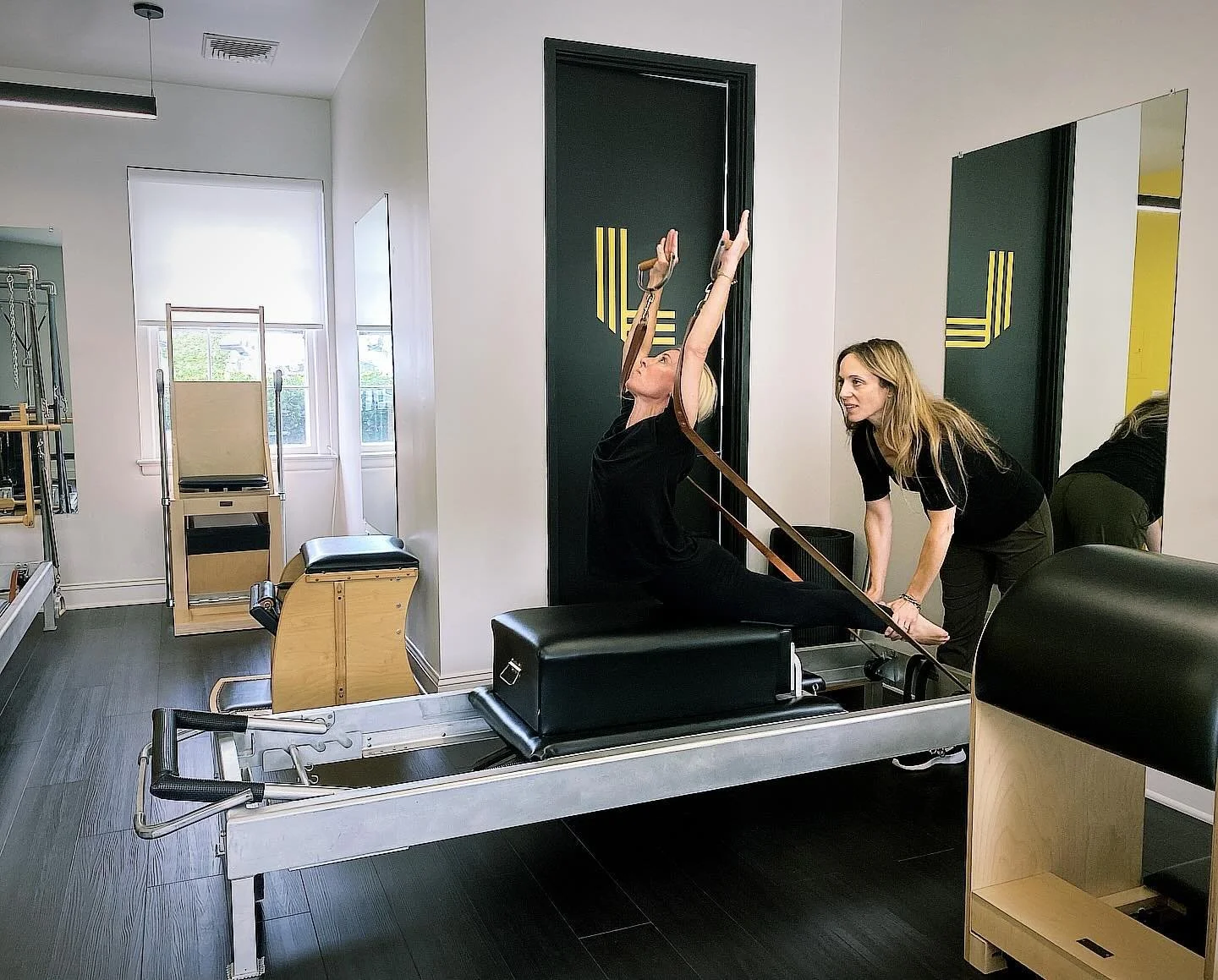 A beautiful breaststroke 🫶🏼

Most clients work primarily in the intermediate system; it&rsquo;s truly a joy to have a few who have developed the strength and Pilates IQ to work the advanced exercises @kristenmmcafee 🥹 #pilates #classicalpilates #a