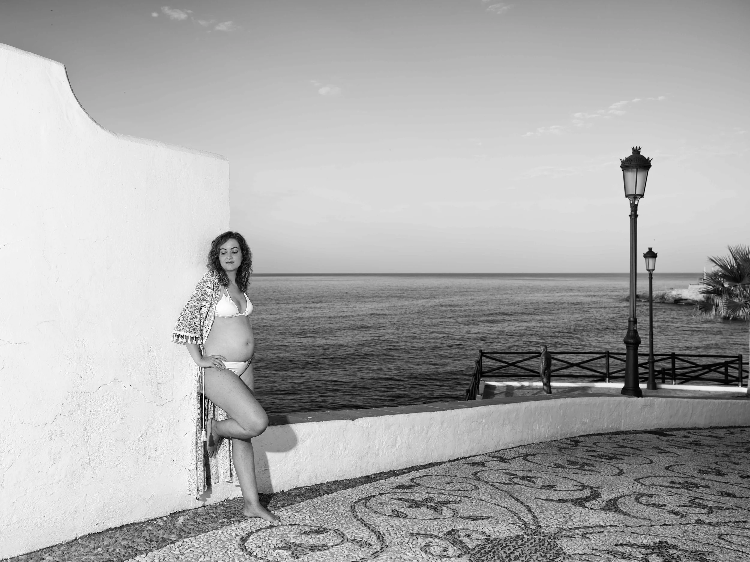 SIGNATURE PREGNANCY PHOTOGRAPHY
