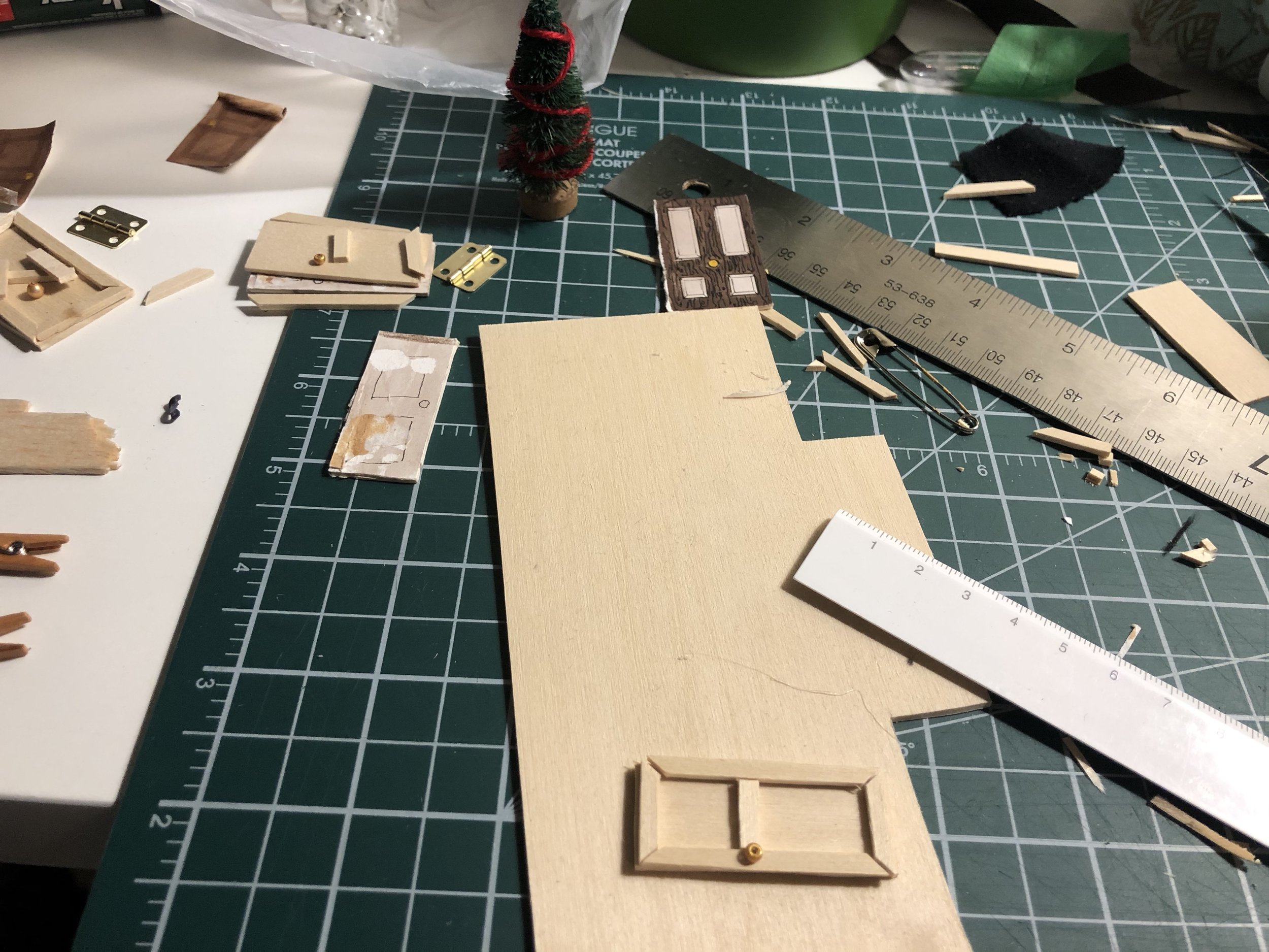 dolls house 4.jpg