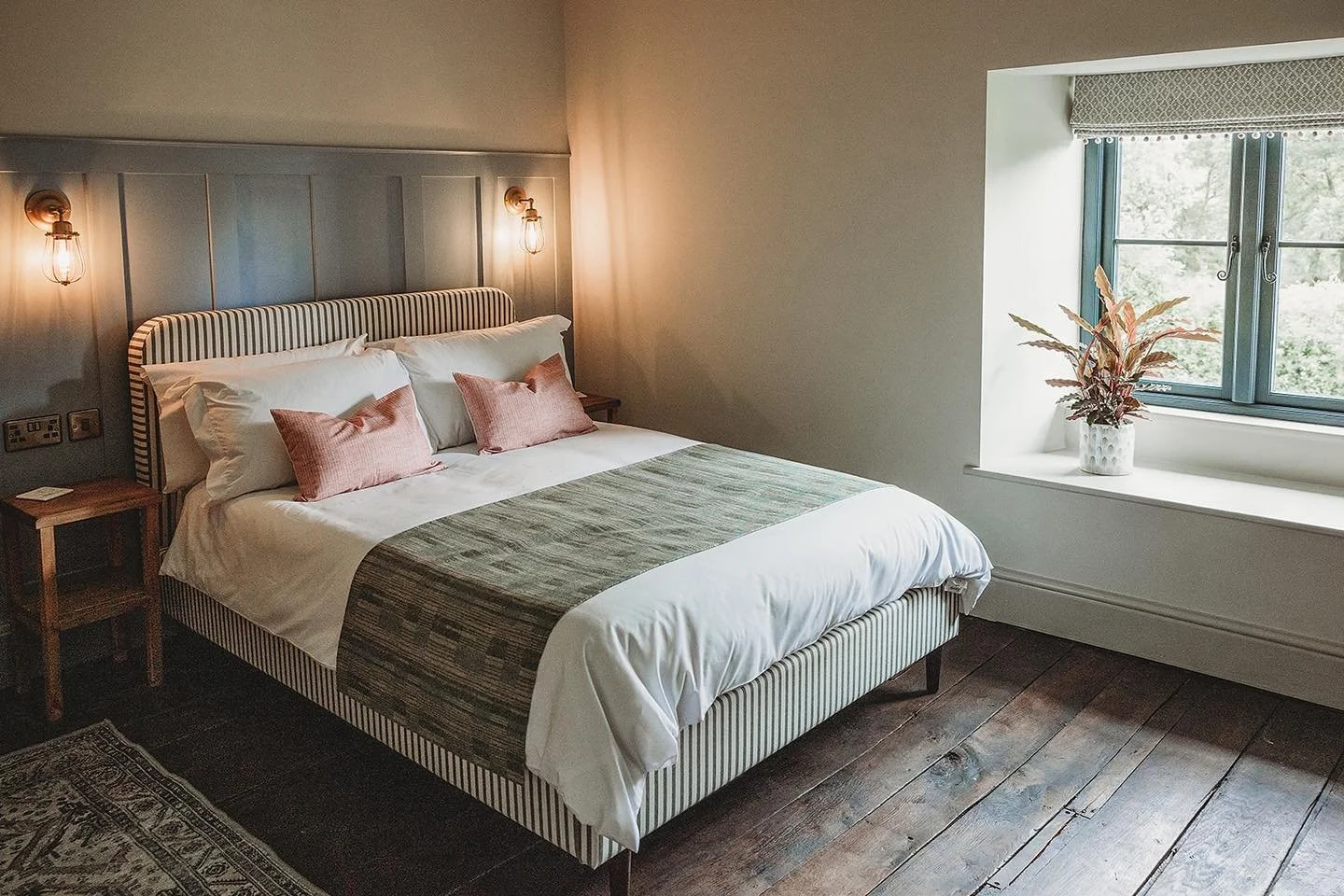Ty Mawr double bedroom