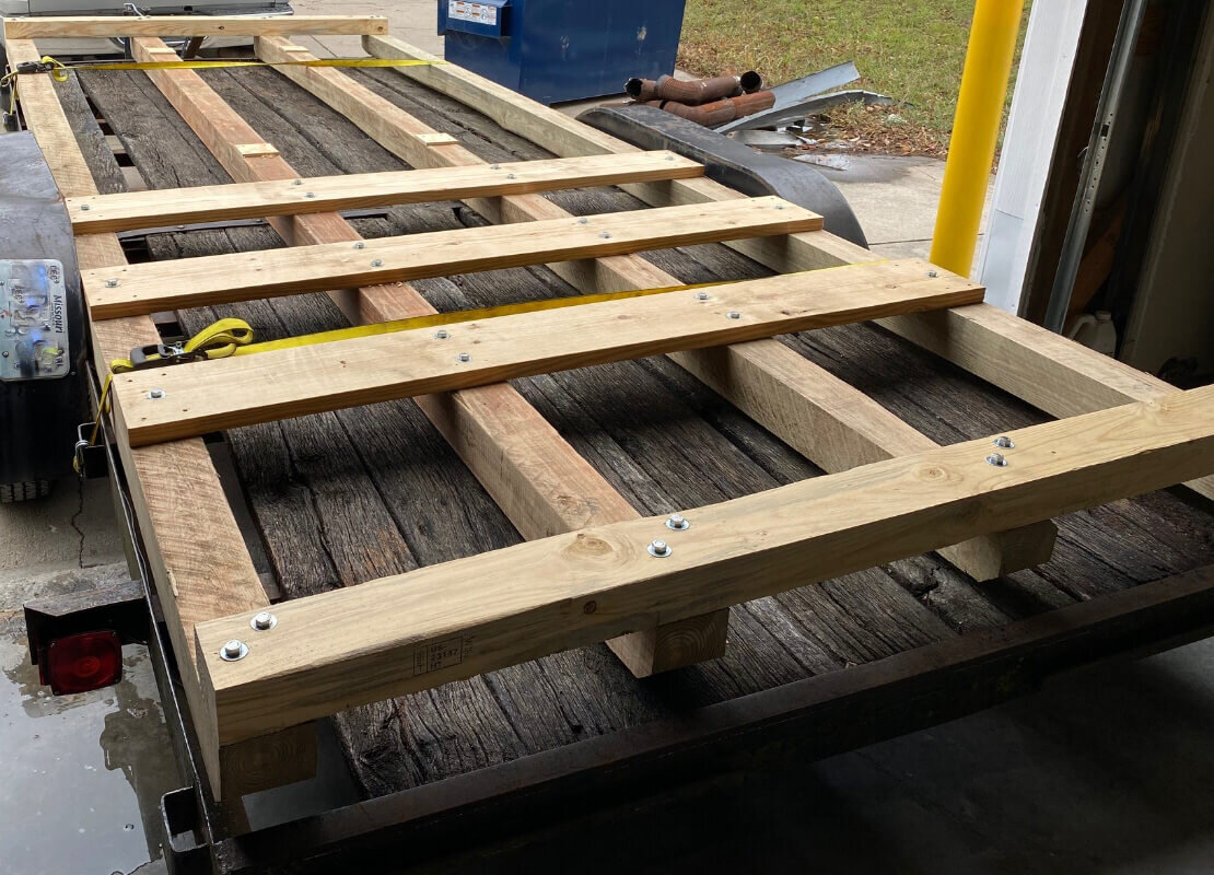 large custom industrial shipping pallets and skids