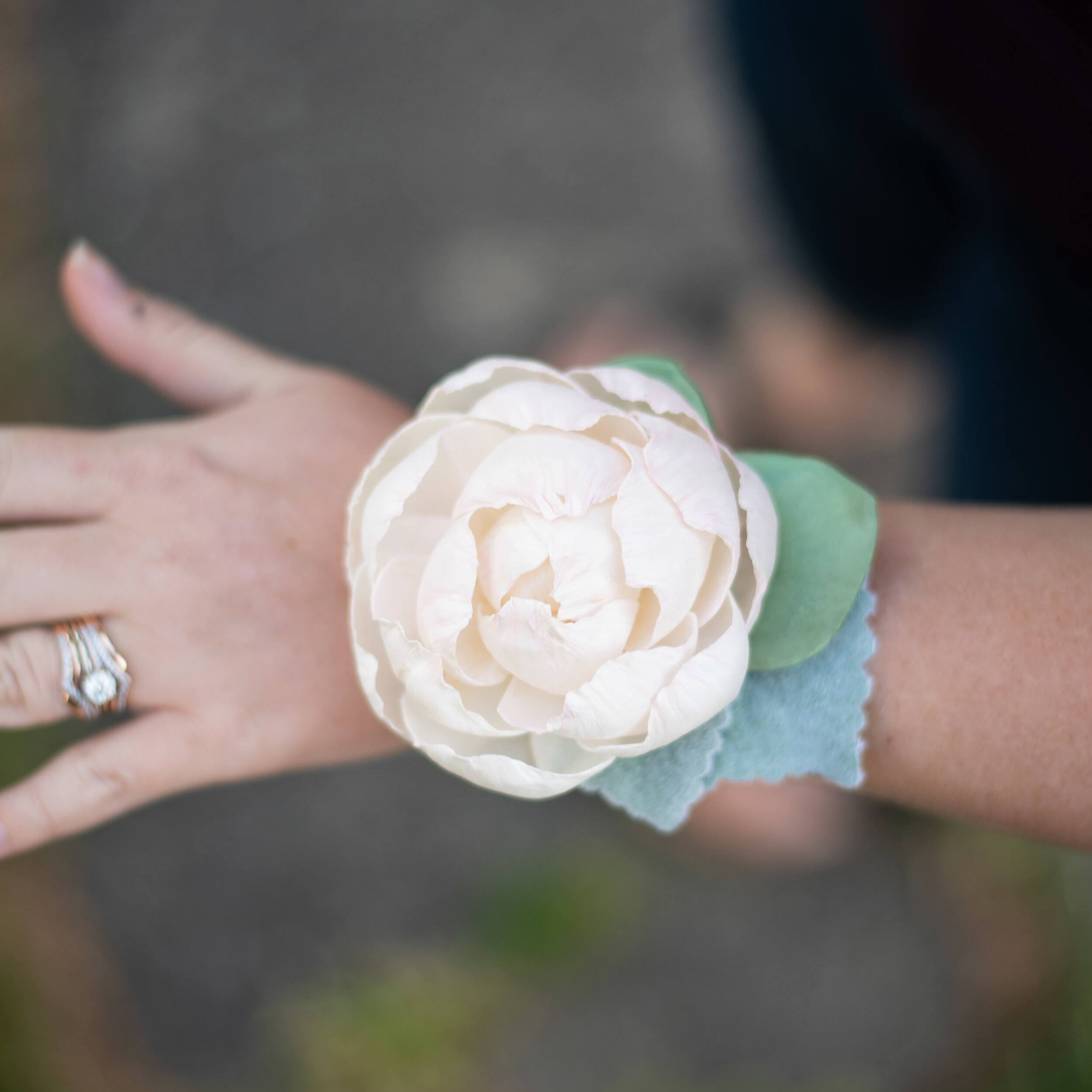 Becky - Corsage 2.jpg