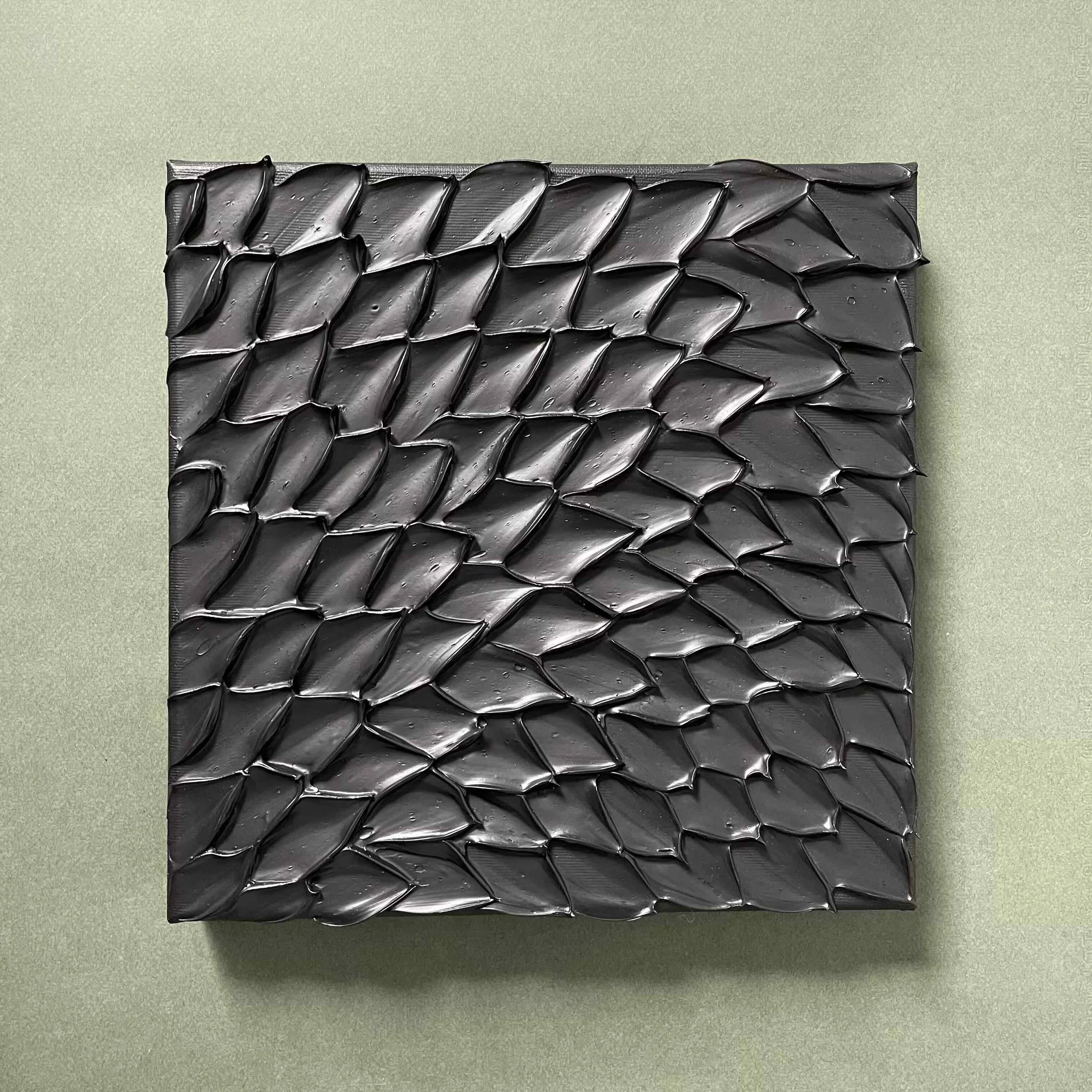 Mini Dragon Skin