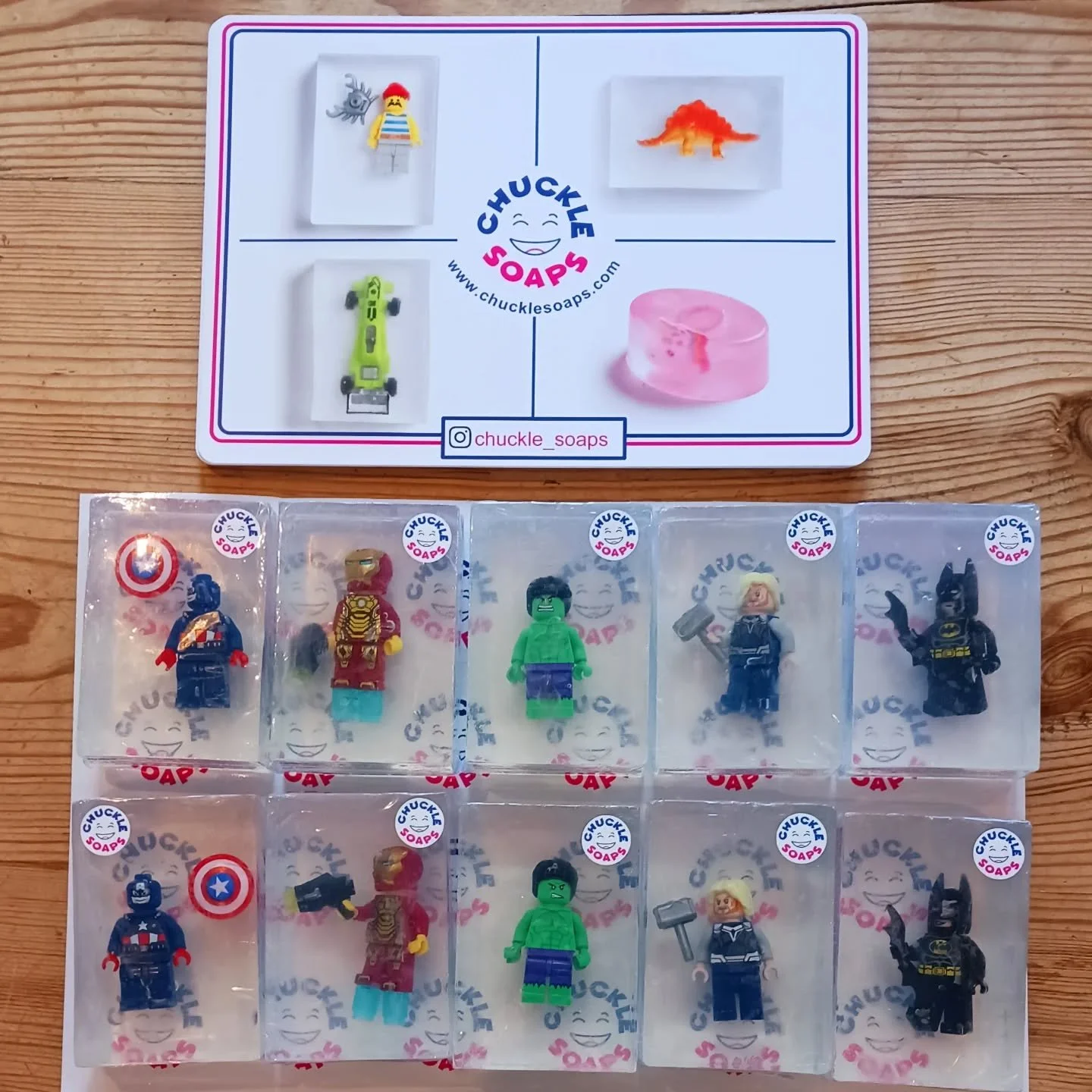 Today it's random acts of kindness day. Lovely. 
So I'm going to give away 2 soaps, of your choice, to one person who comments on this post with a funny emoji. Feel free to tag your friends, the more the merrier.
Have a great day y'all. Be kind :)
#f