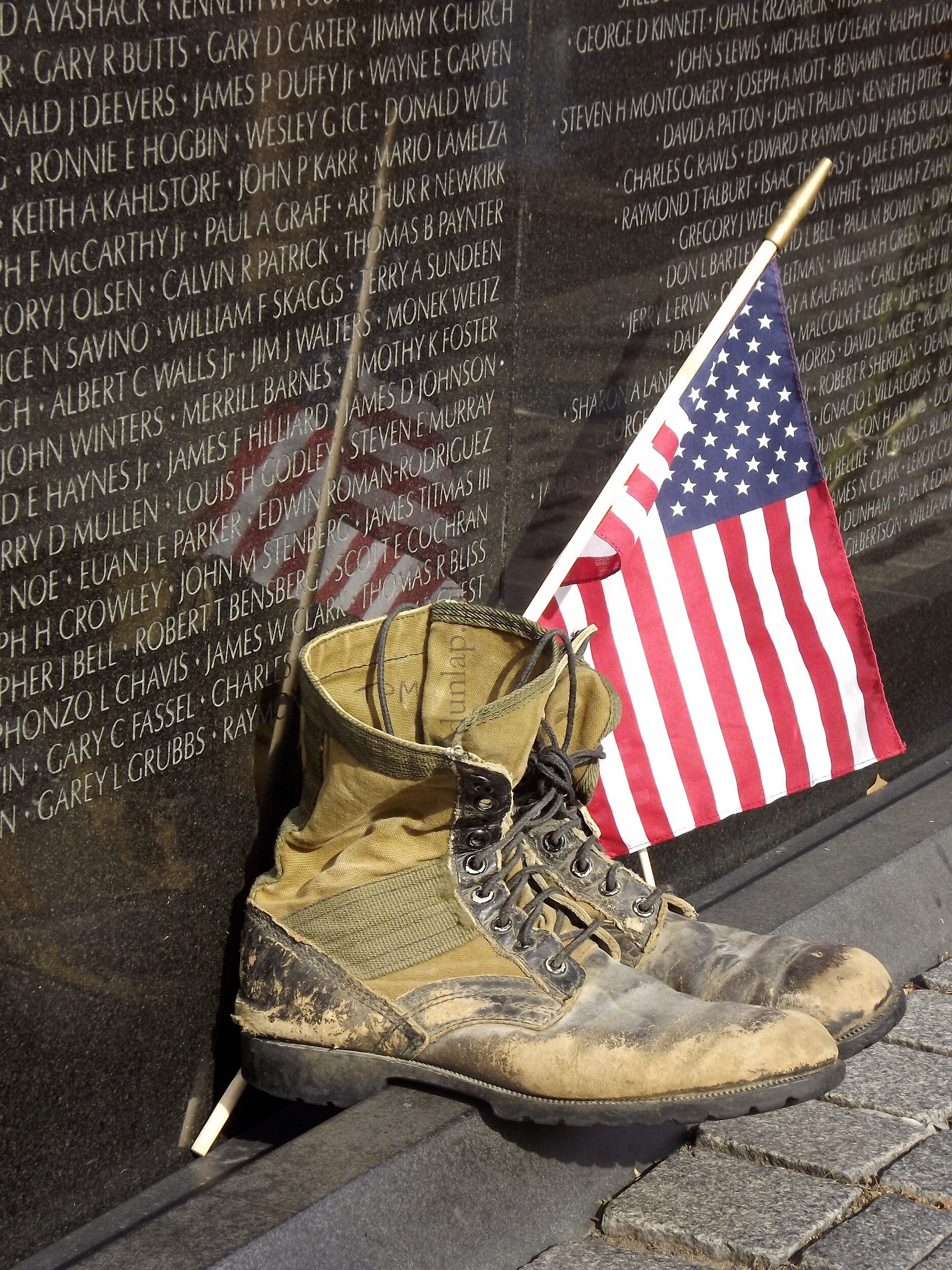 Honoring the sacrifice, Vietnam Memorial, D.C.