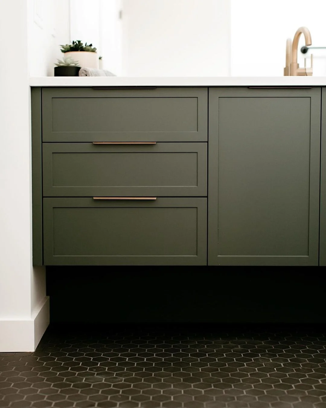 Beverly -Master bath 2.jpg
