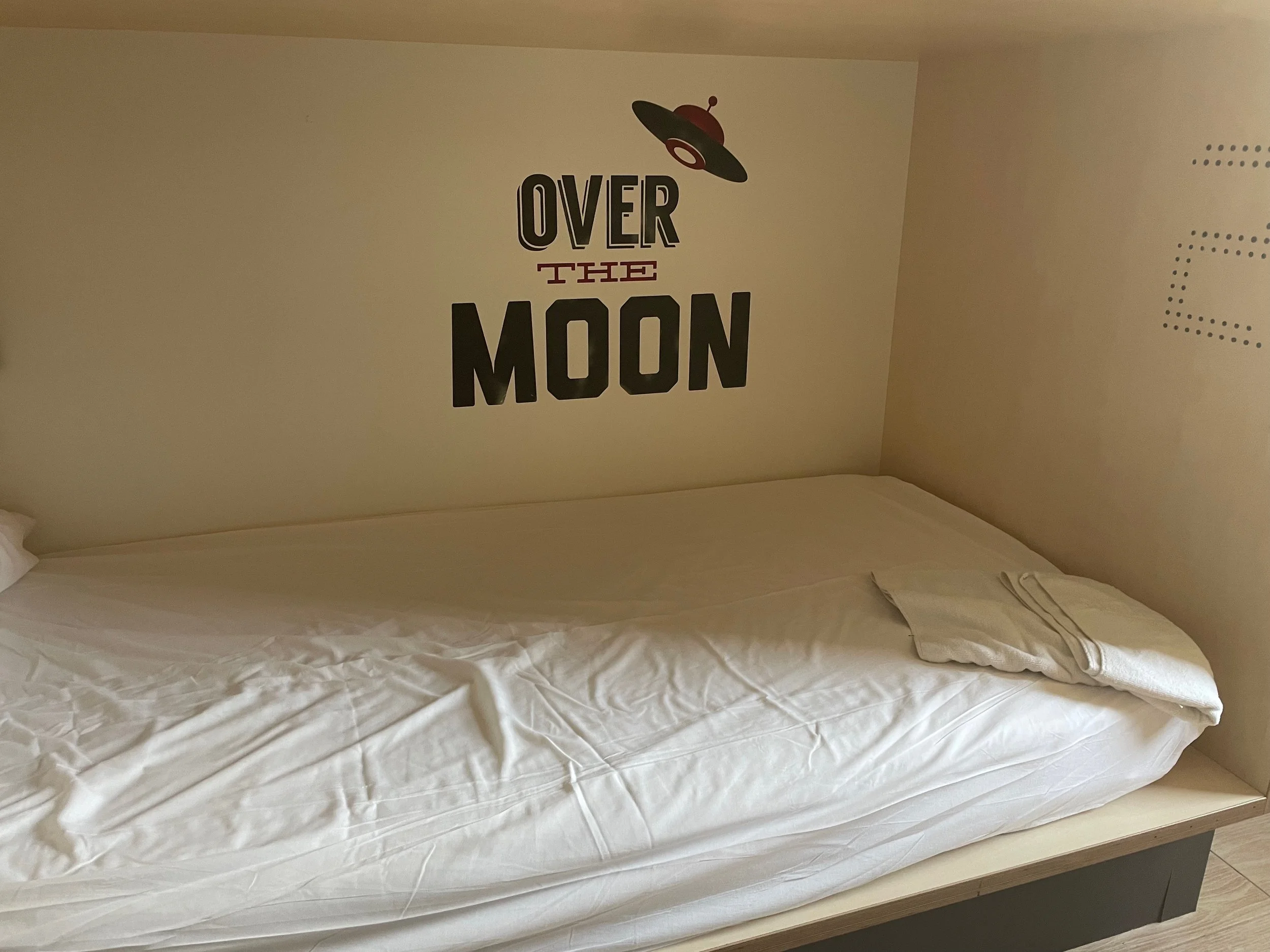 Cute bed
