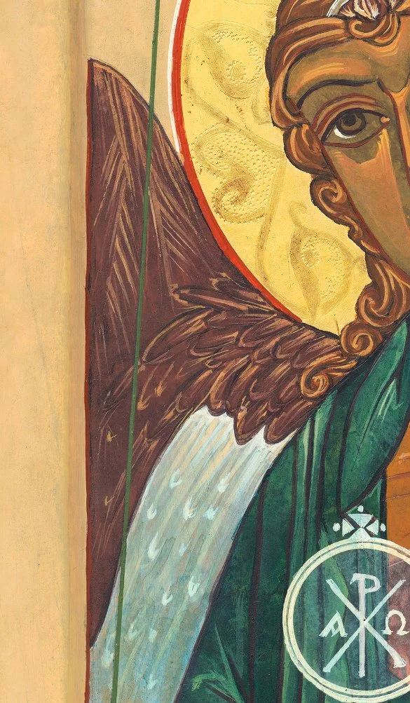 Gabriel_04_Wing_Gold_Closeup.jpg