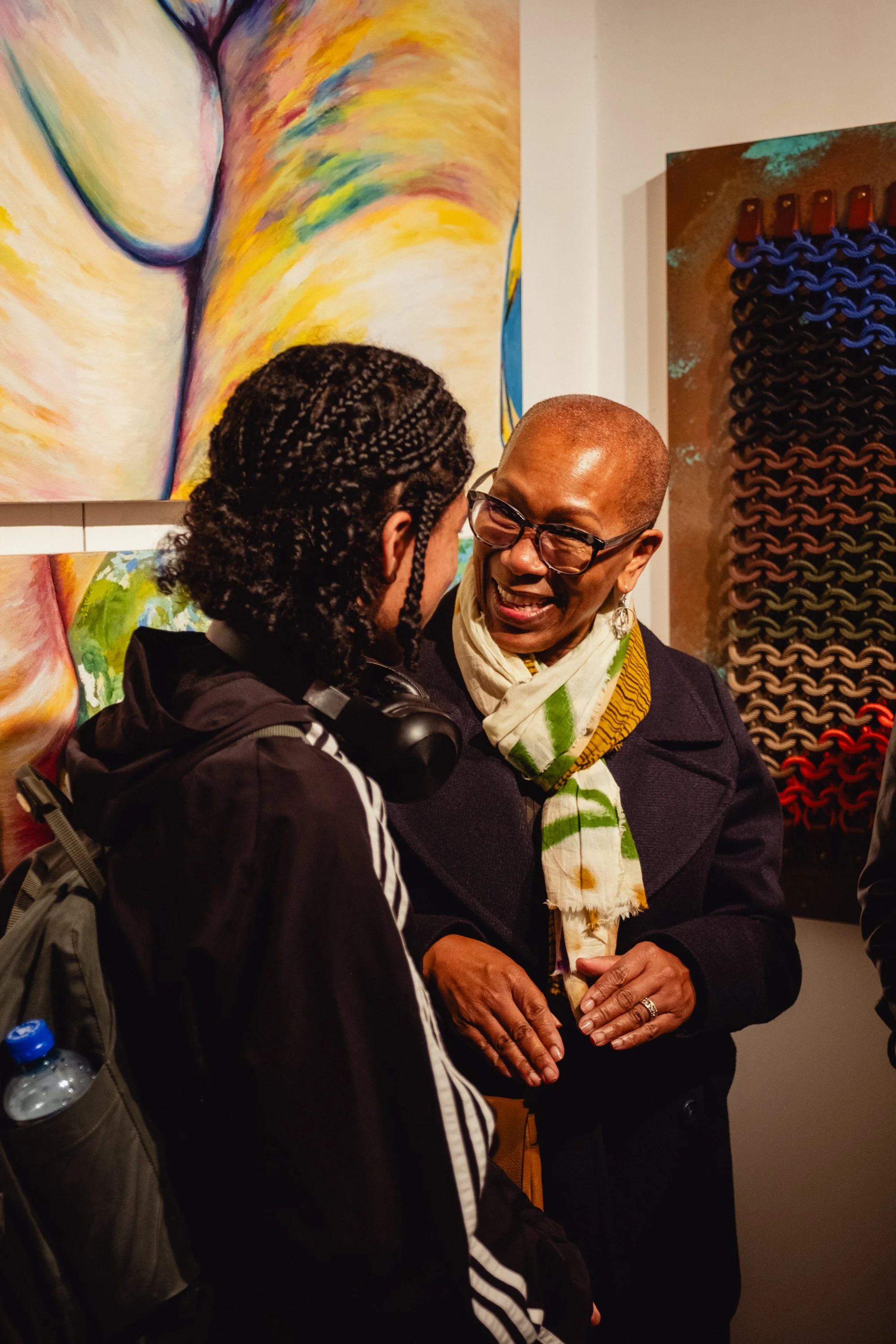 The Best Ways for Emerging Artists to Exhibit and Sell in 2026